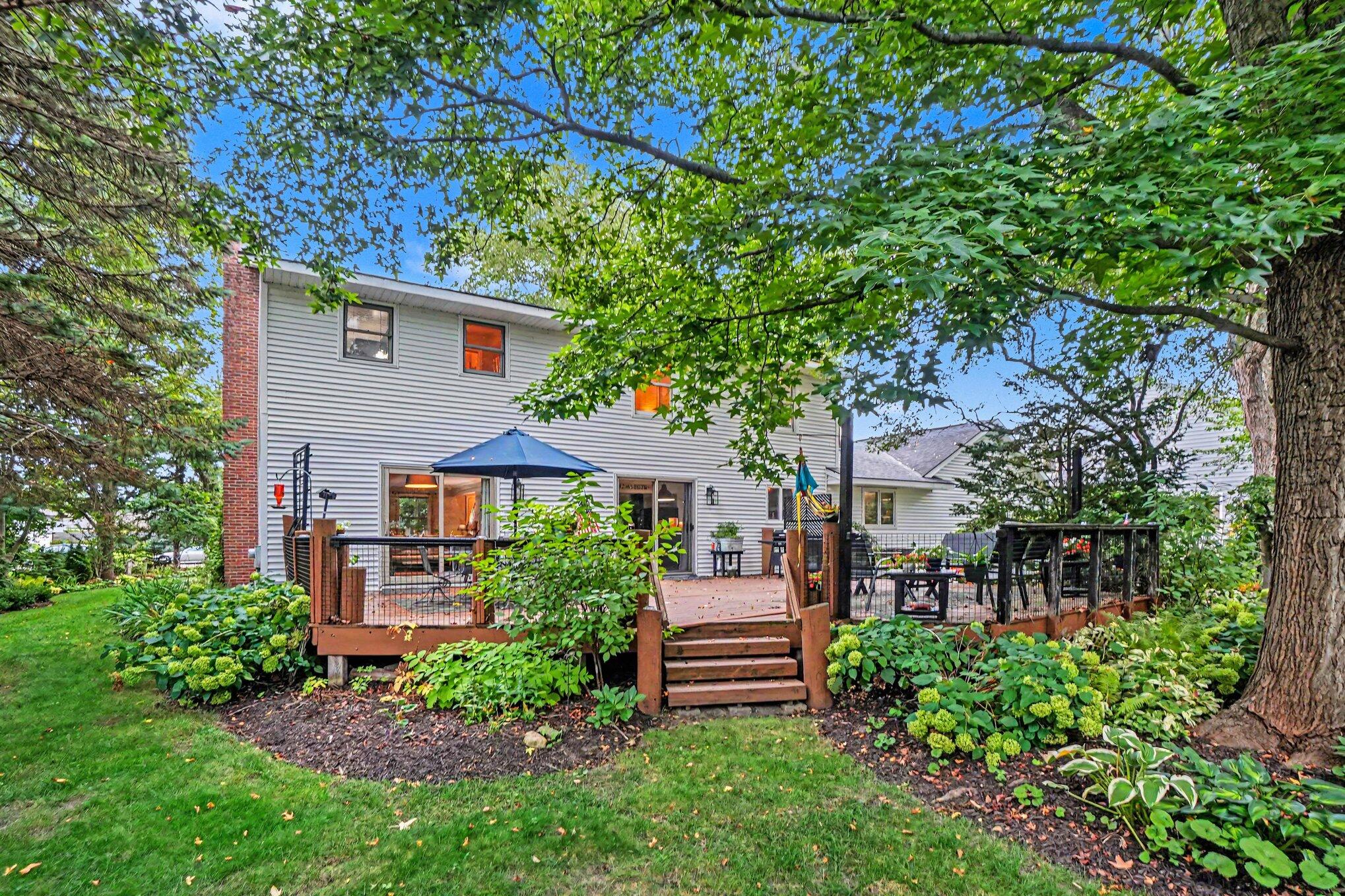 60 Gabriel Drive South Haven MI 49090