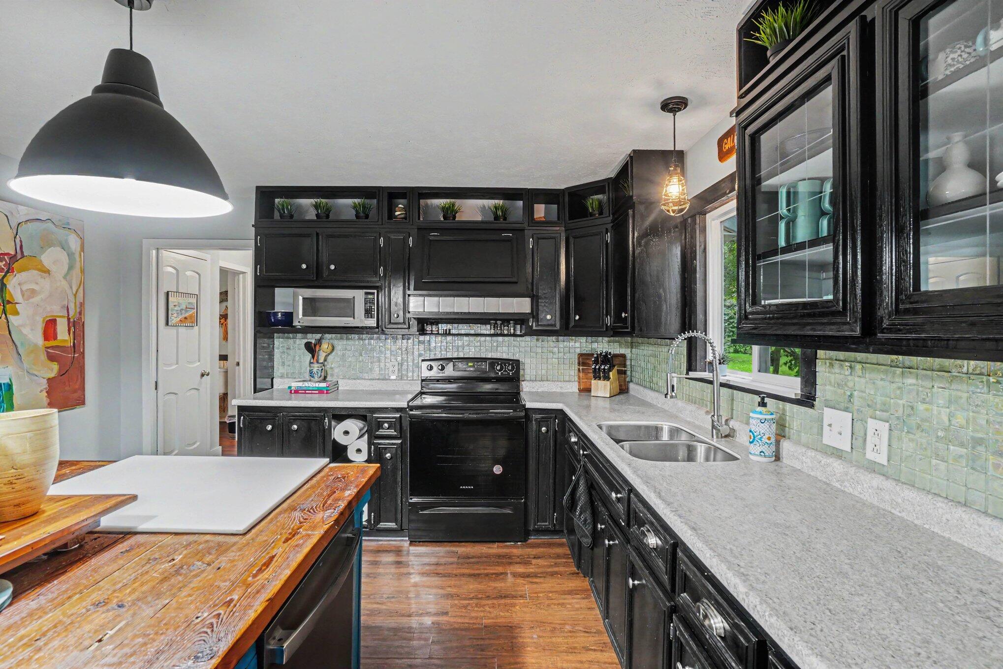 60 Gabriel Drive South Haven MI 49090