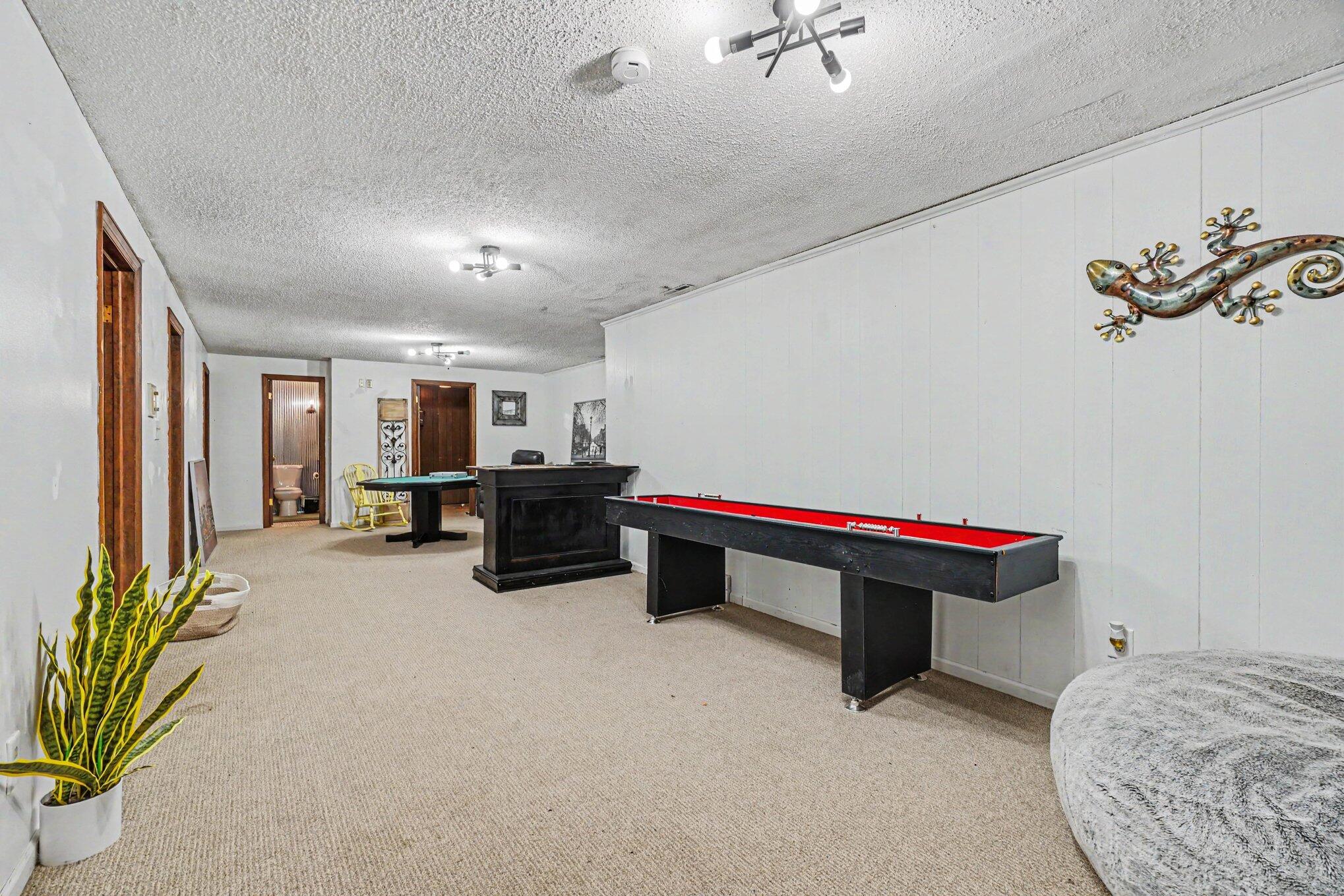 94760 40th Street Decatur MI 49045