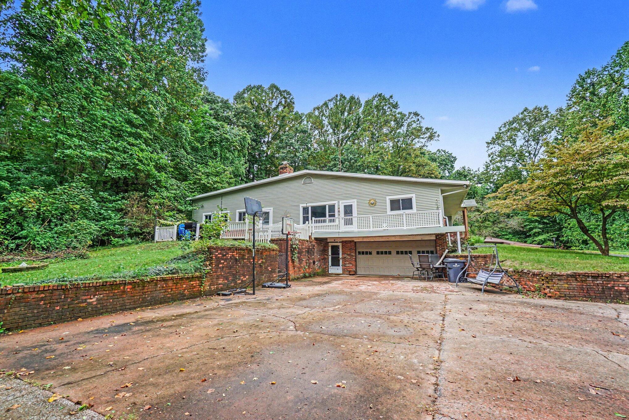94760 40th Street Decatur MI 49045