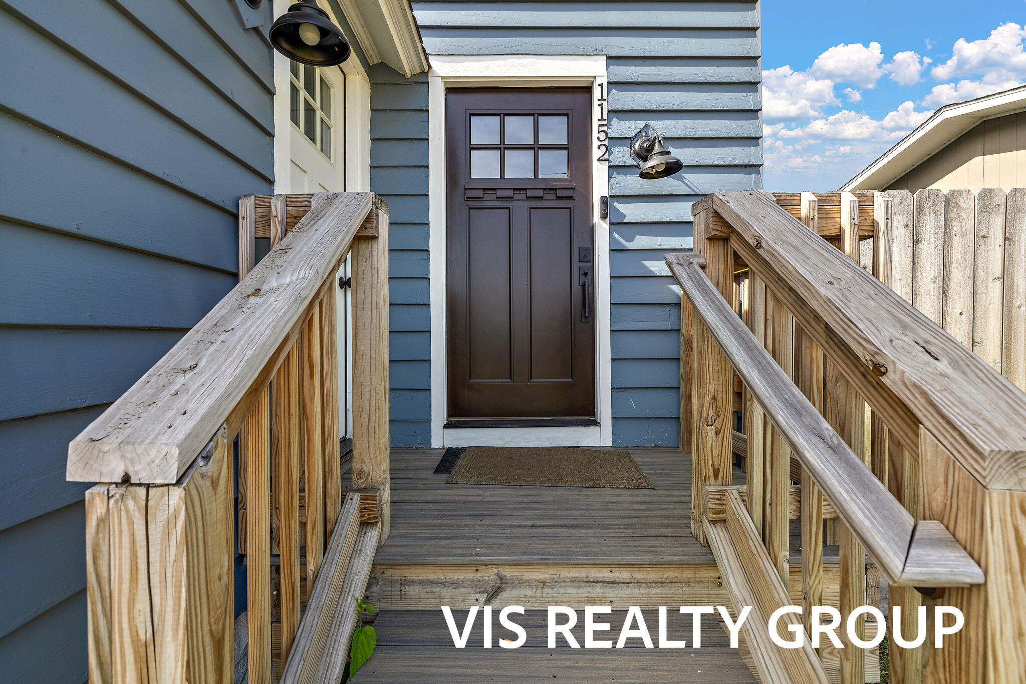 1152 W Laketon Avenue Muskegon MI 49441