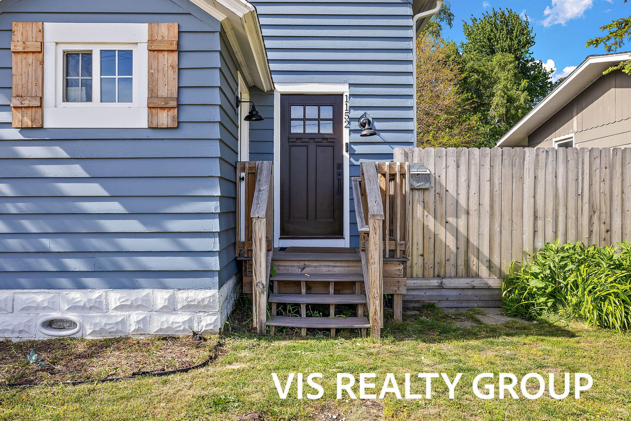 1152 W Laketon Avenue Muskegon MI 49441