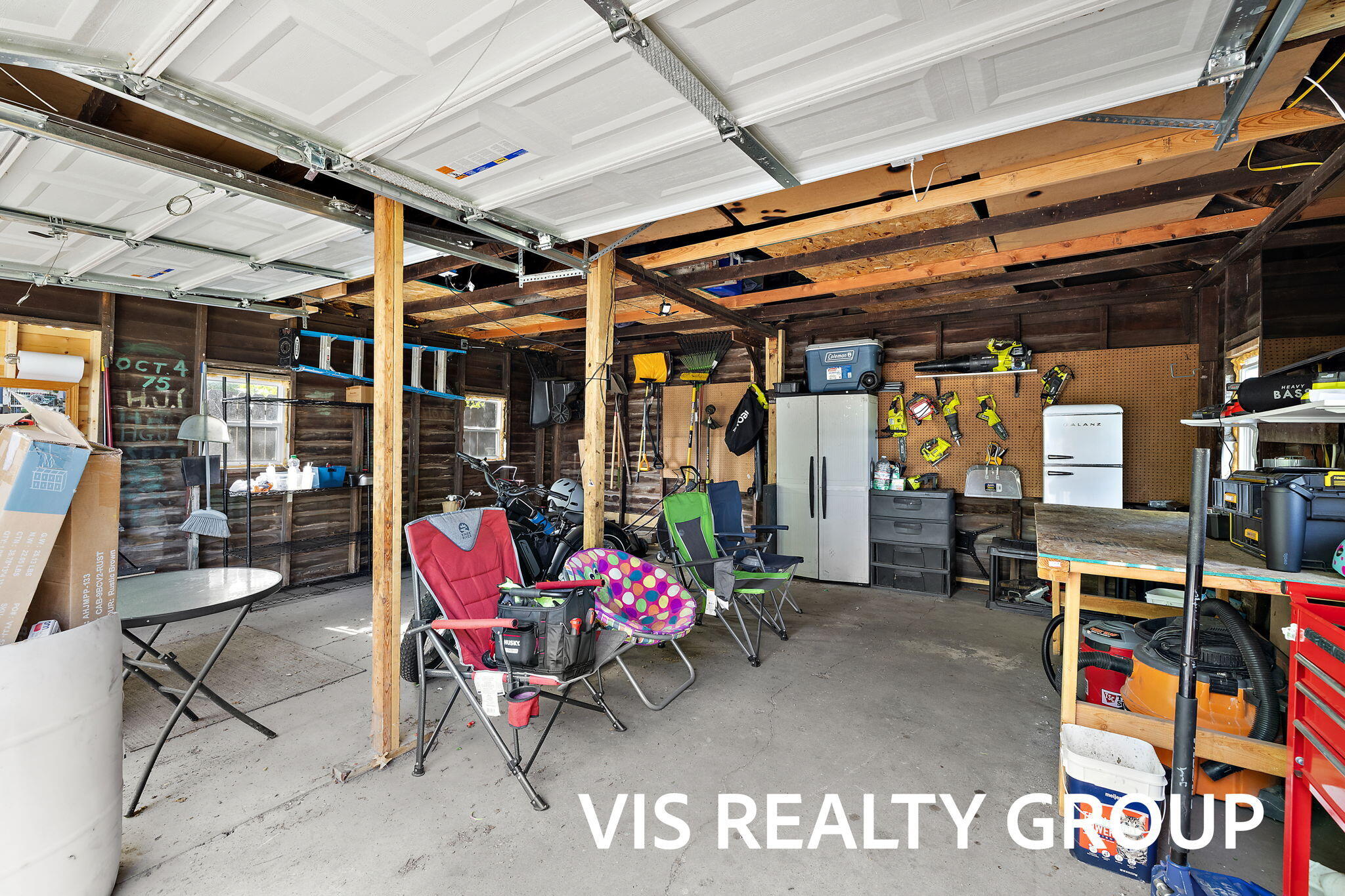 1152 W Laketon Avenue Muskegon MI 49441