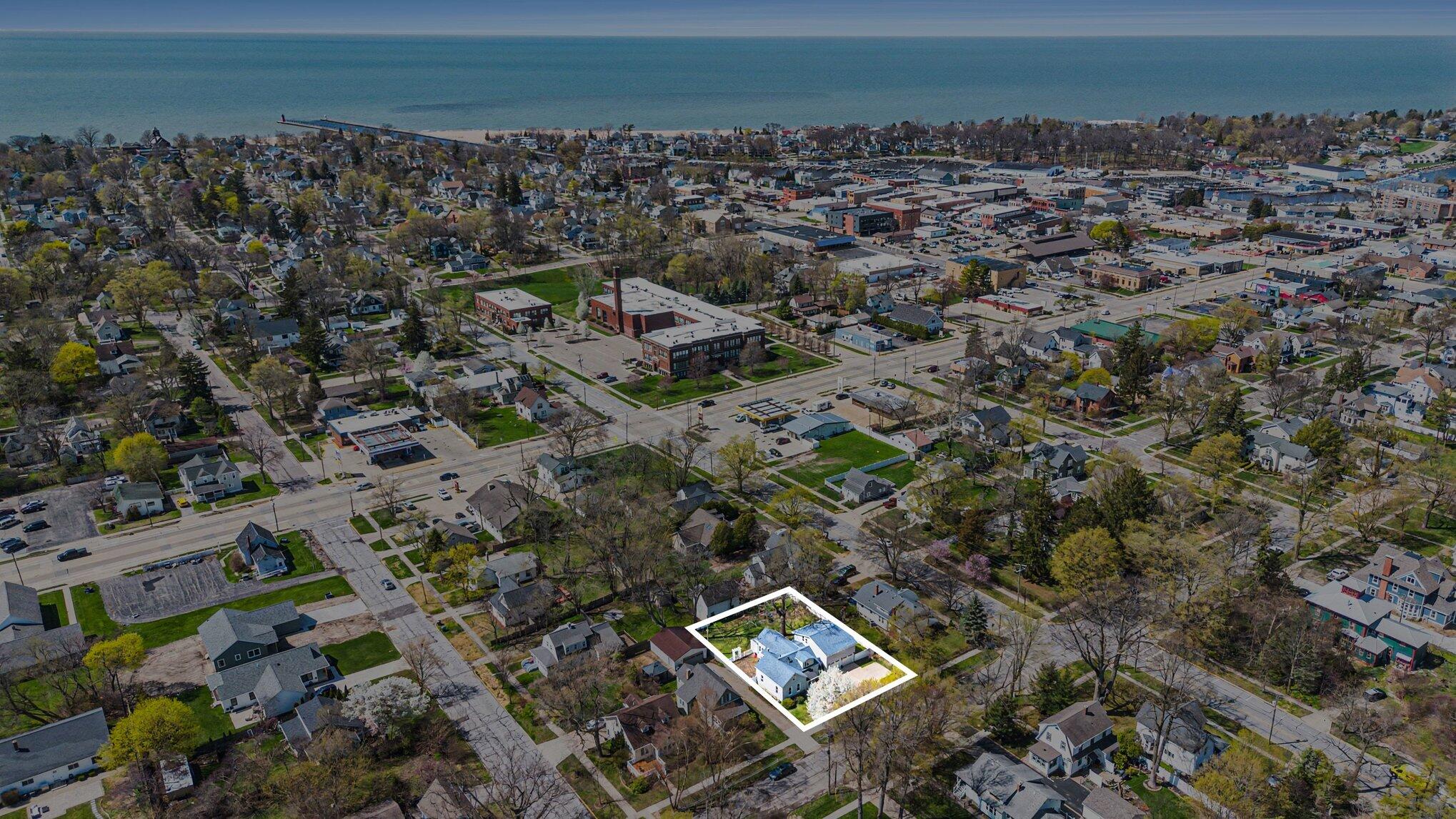 512 Lagrange Street South Haven MI 49090