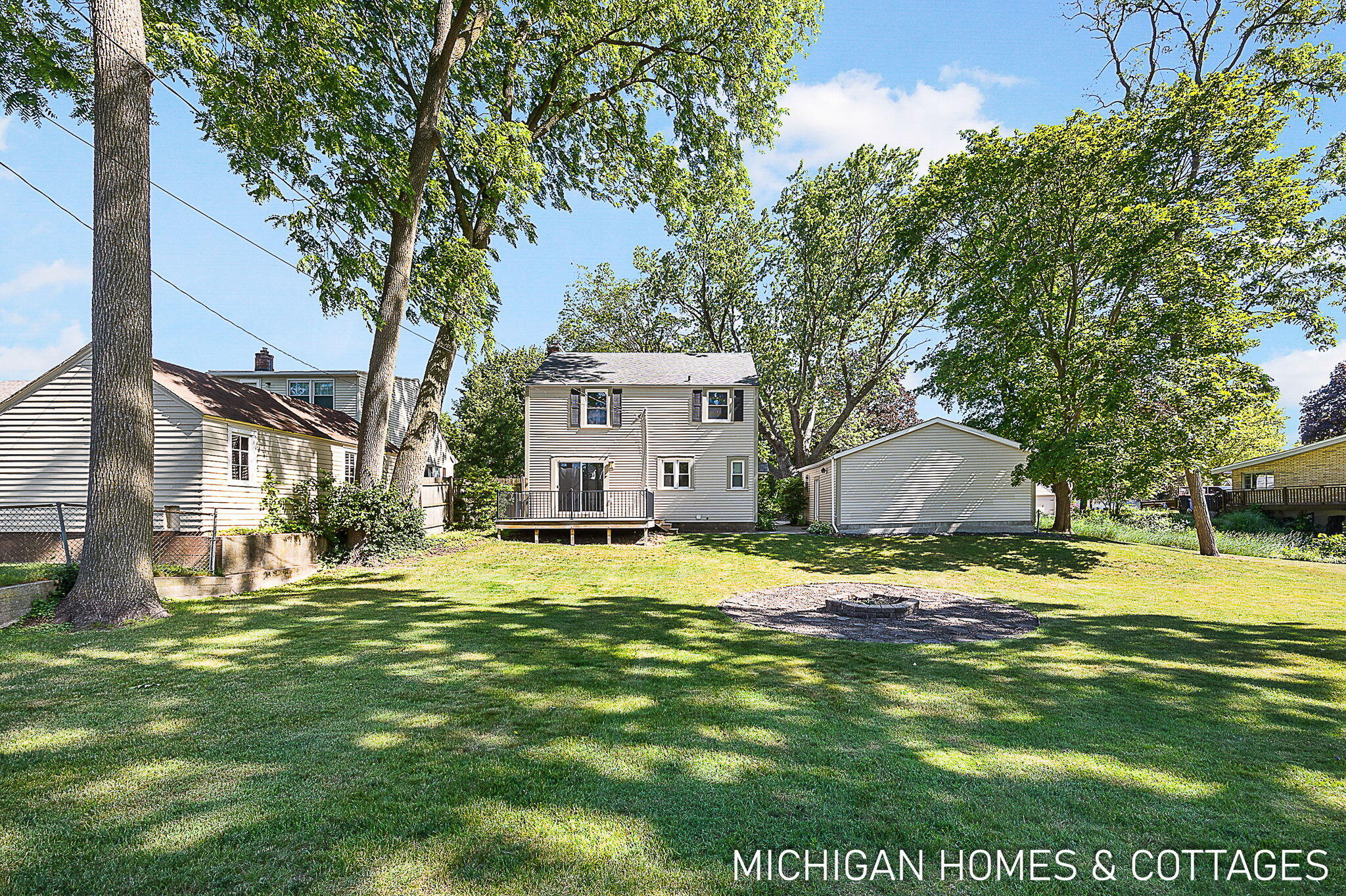 52 W 27th Street Holland MI 49423