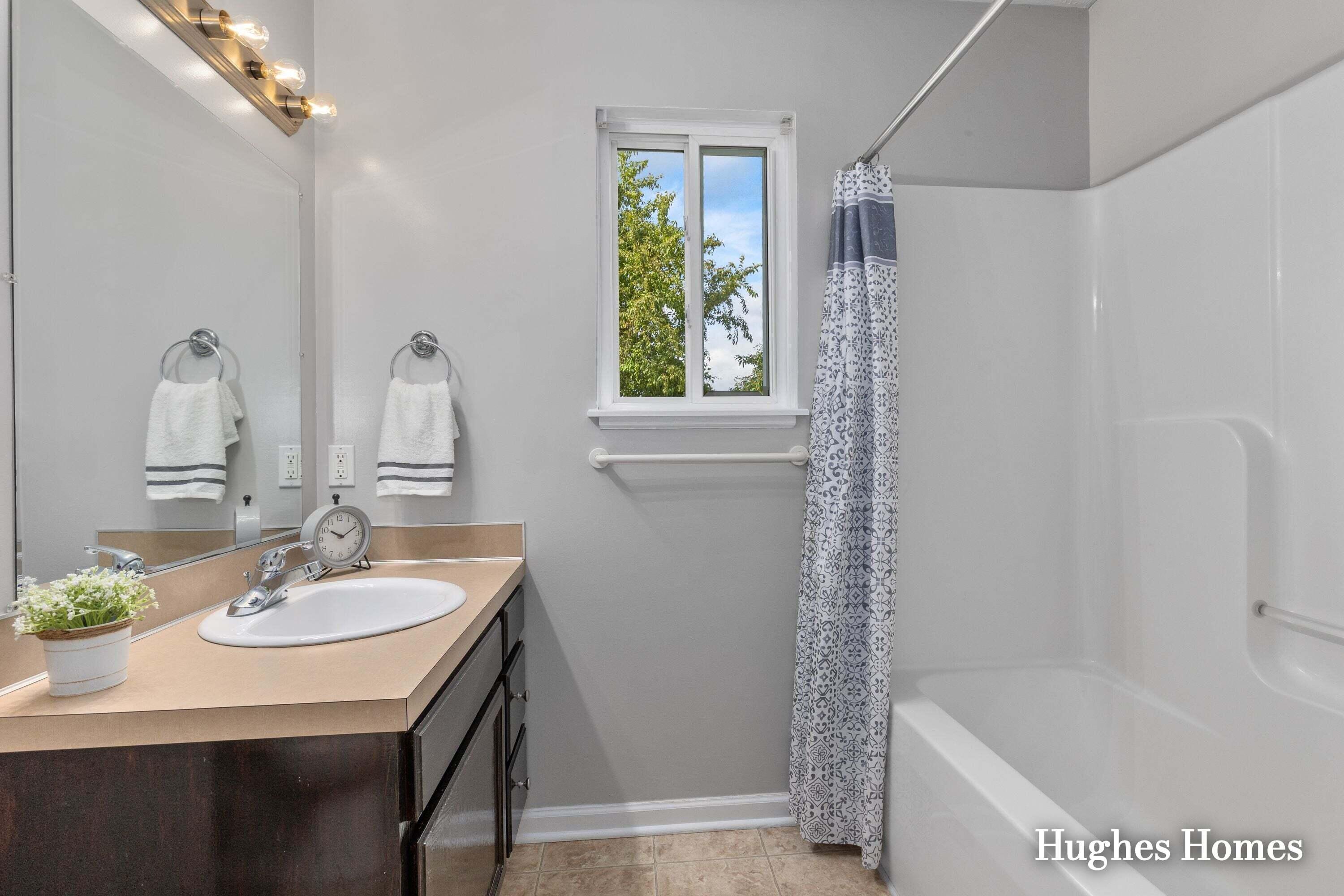 733 Blustone Court SE Grand Rapids MI 49548