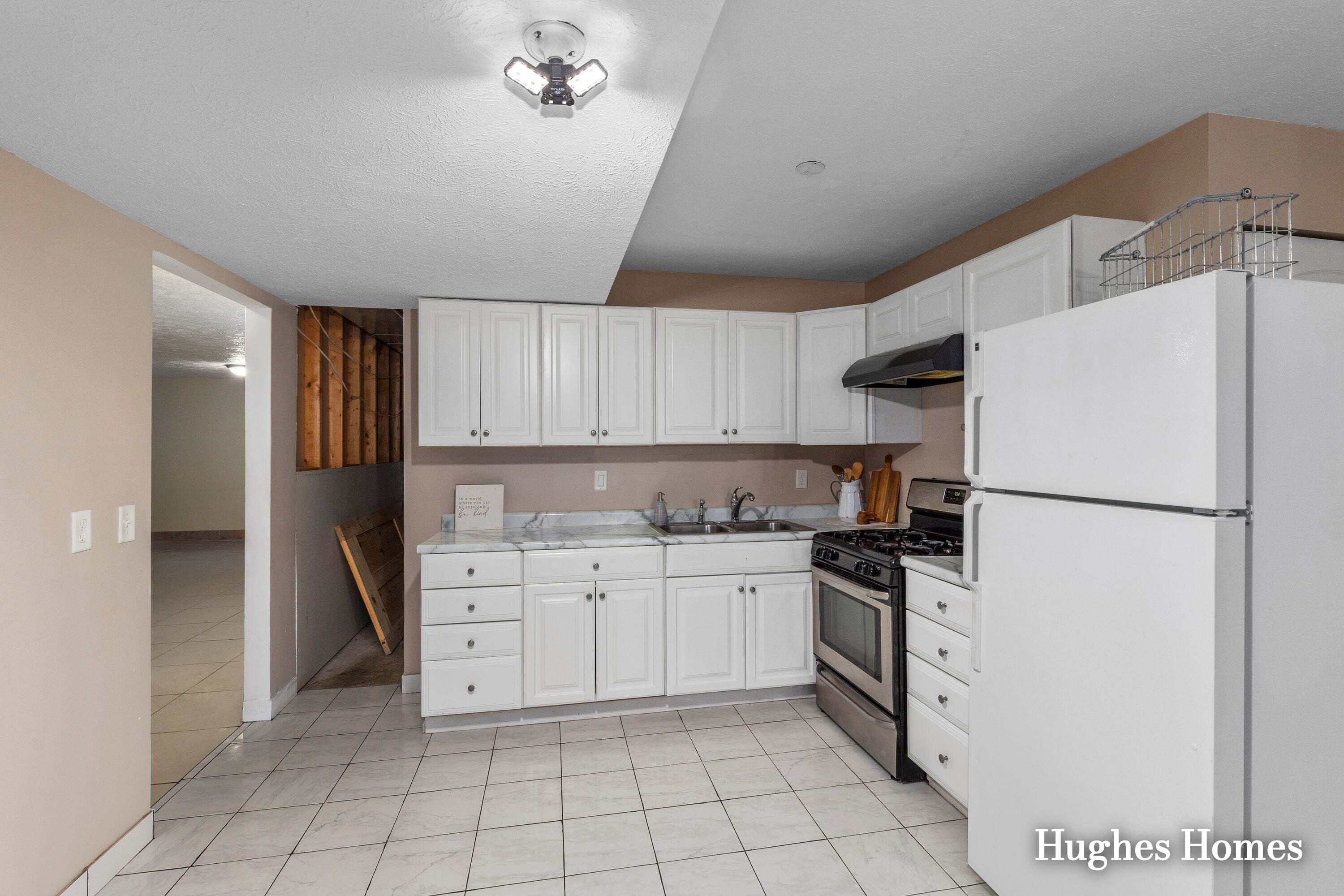 733 Blustone Court SE Grand Rapids MI 49548