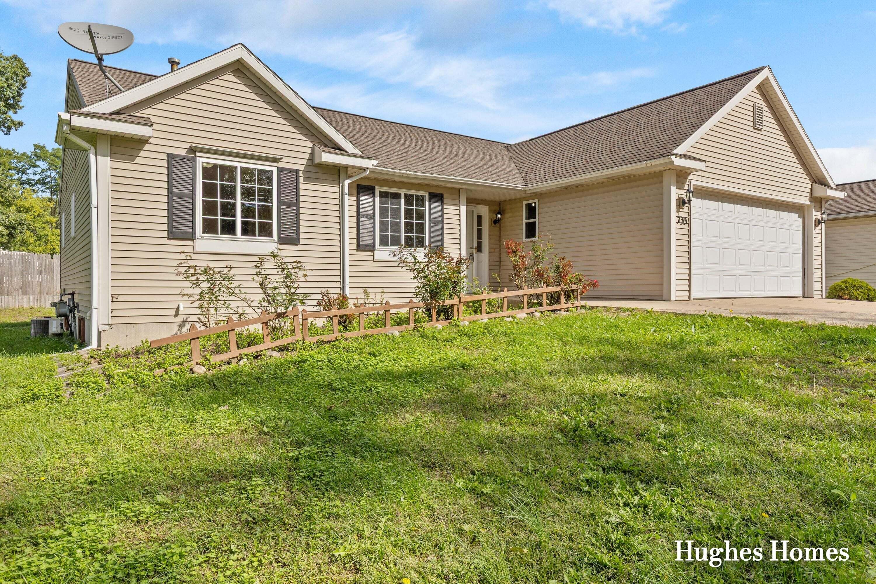 733 Blustone Court SE Grand Rapids MI 49548