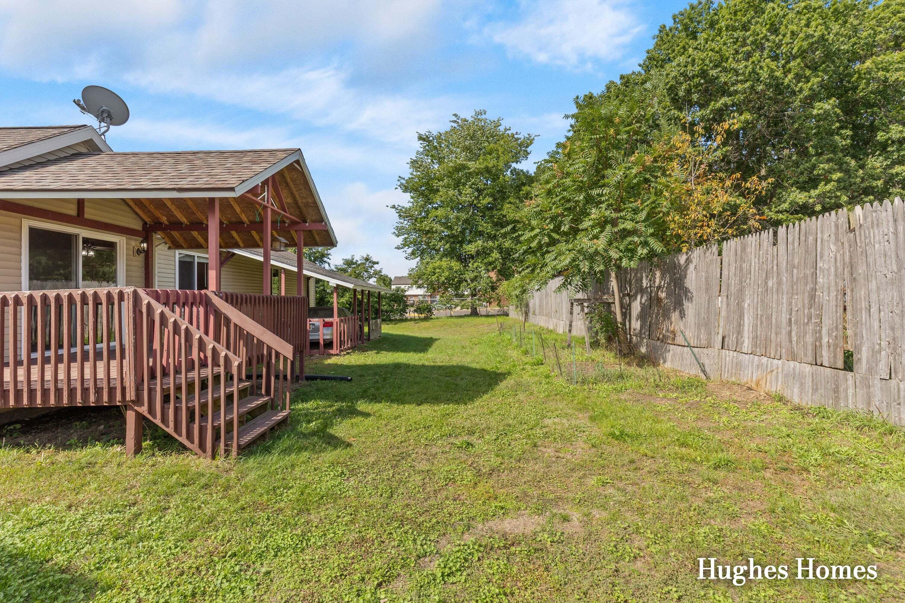 733 Blustone Court SE Grand Rapids MI 49548