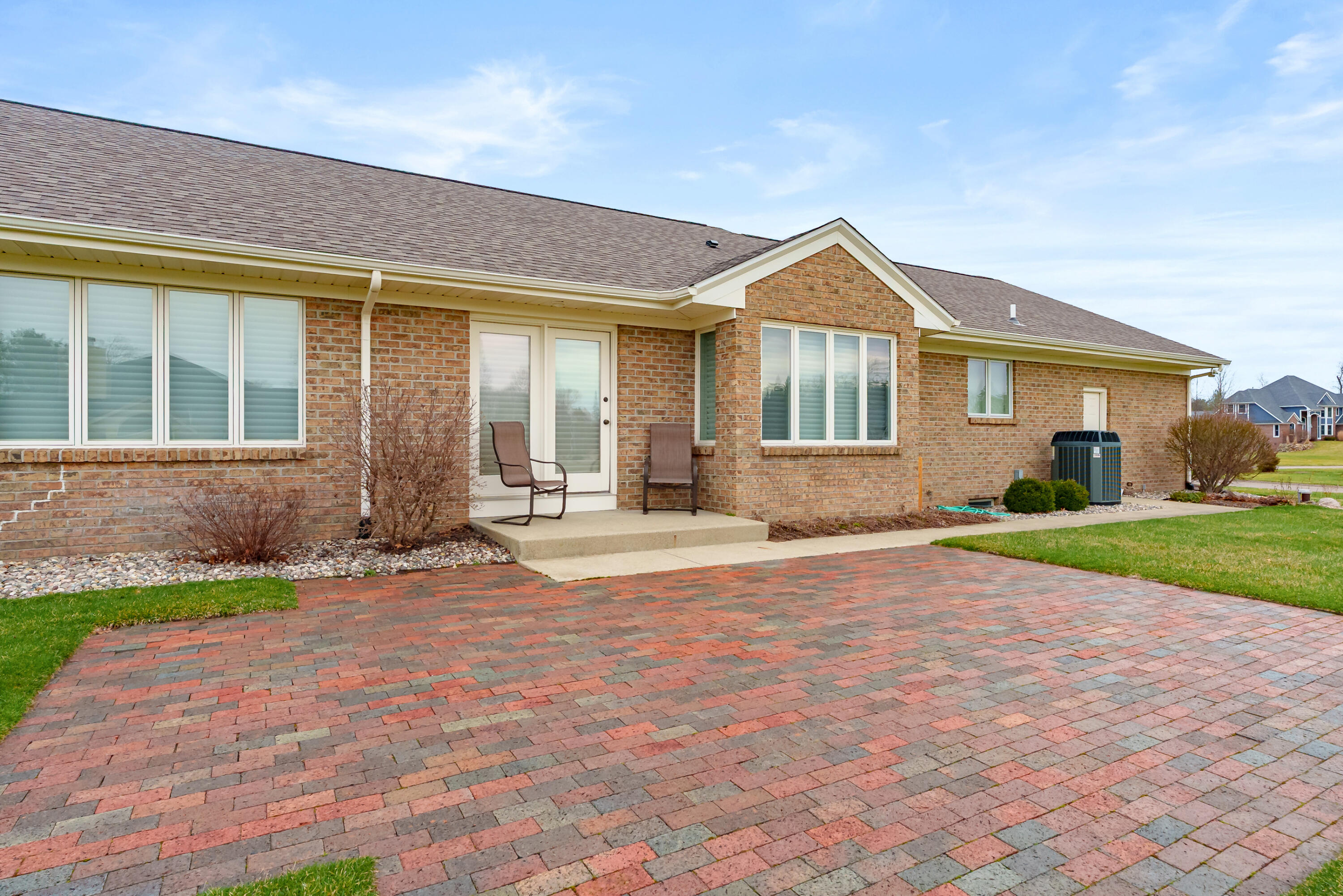5367 Green Pine Lane Kalamazoo MI 49009