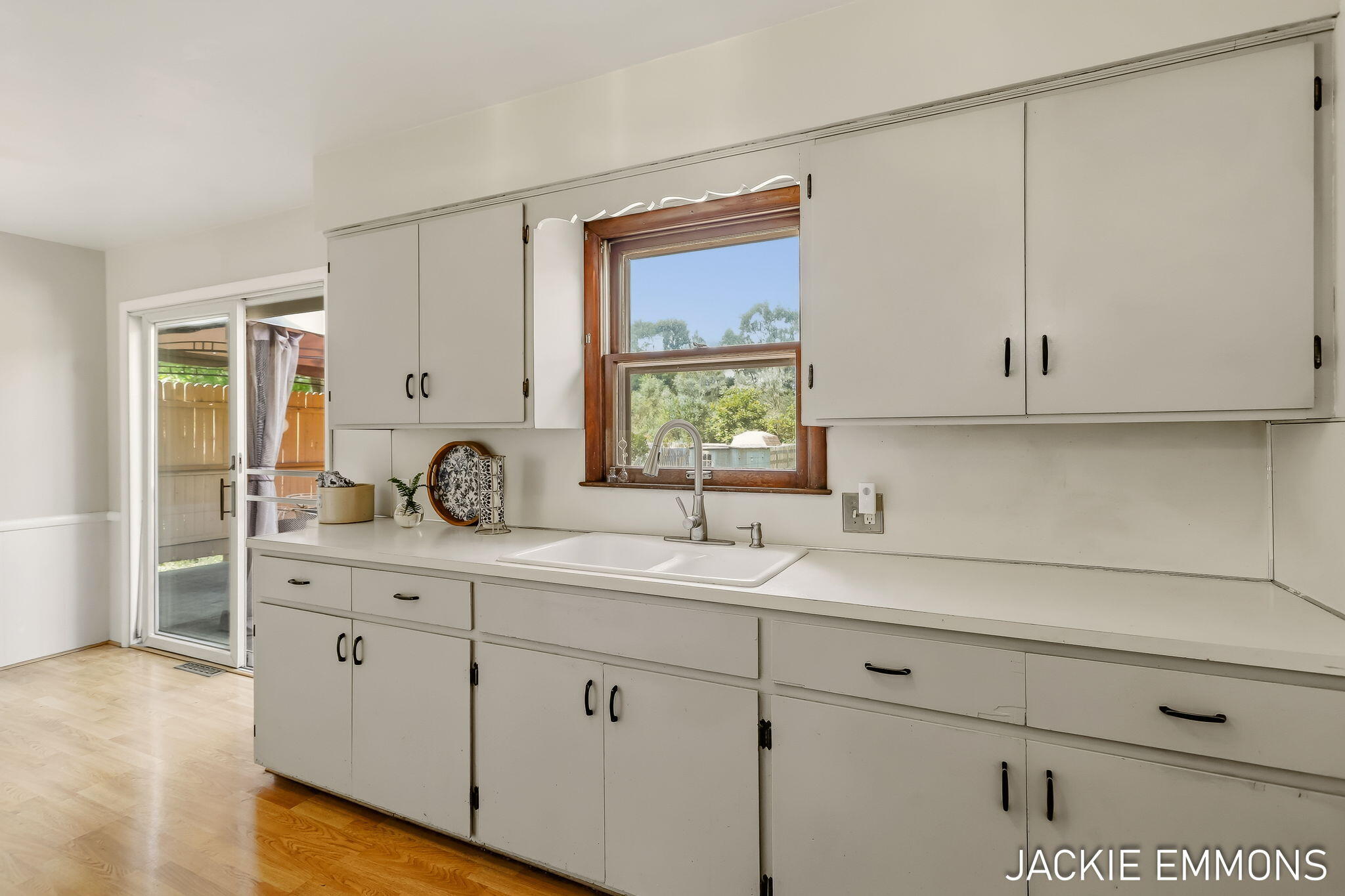 731 66th Street SE Grand Rapids MI 49548