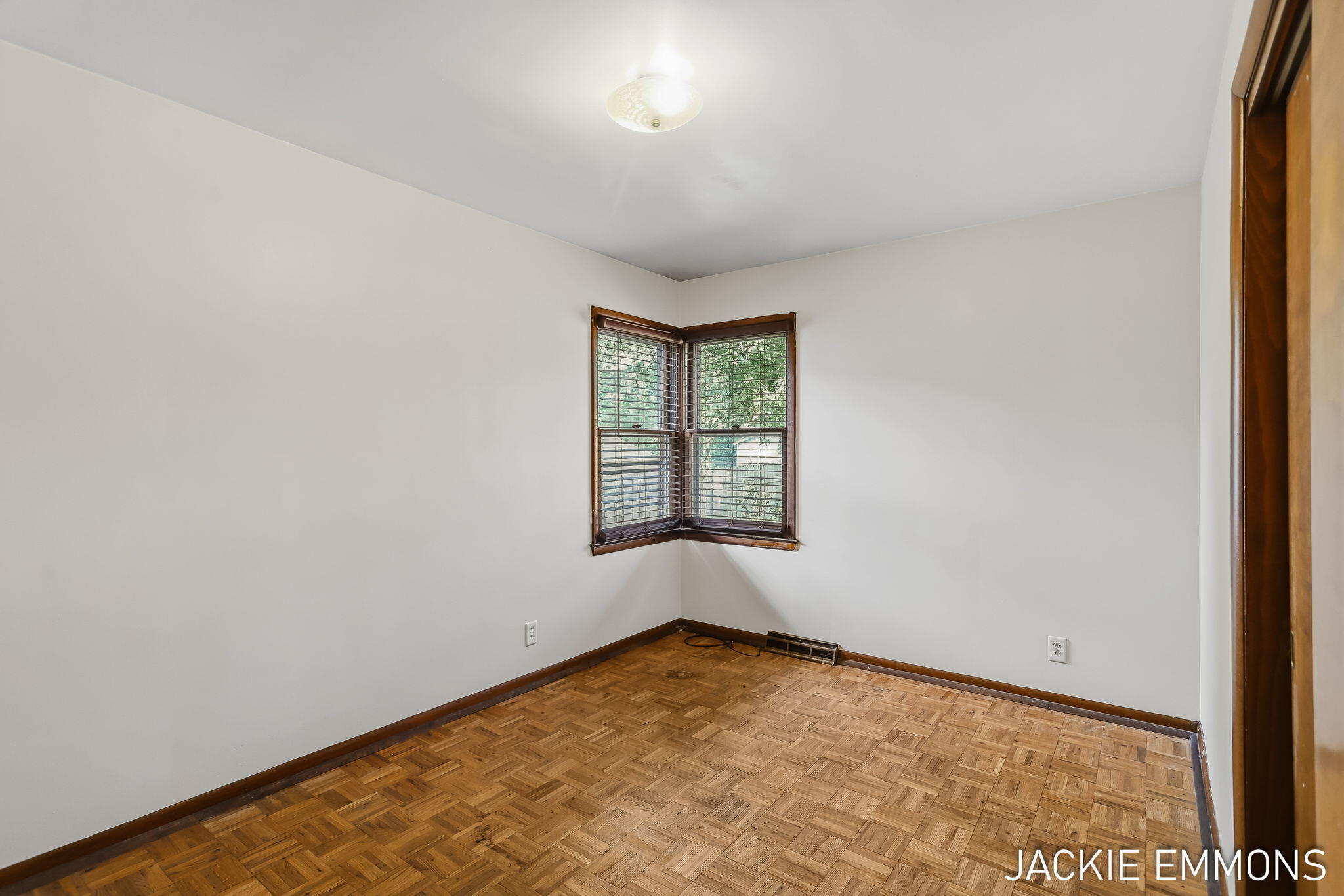 731 66th Street SE Grand Rapids MI 49548