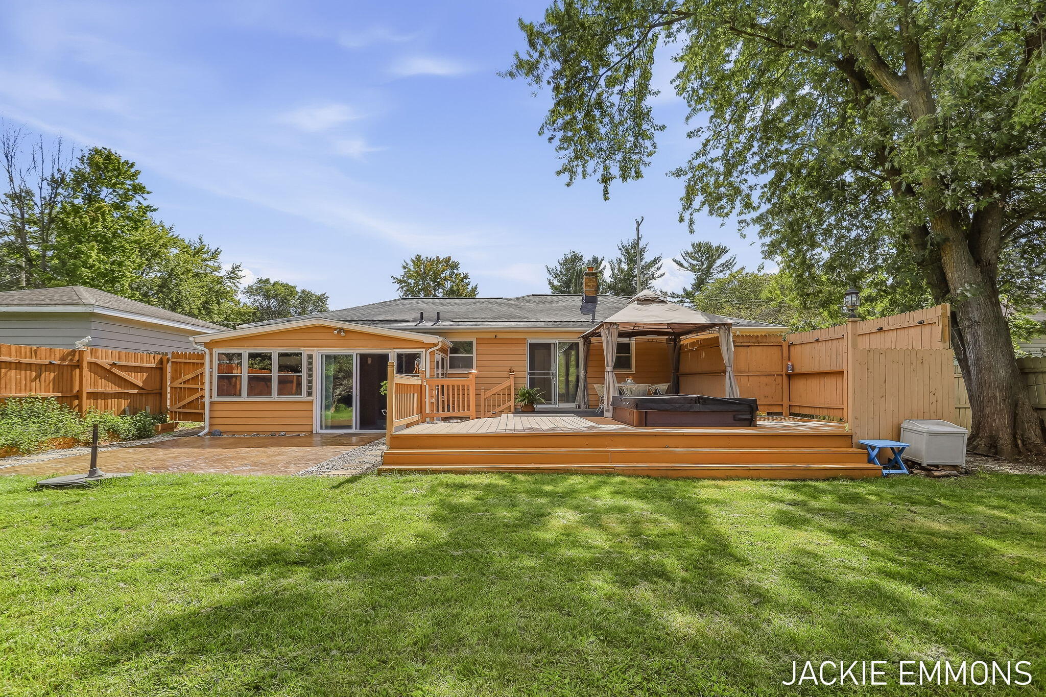 731 66th Street SE Grand Rapids MI 49548