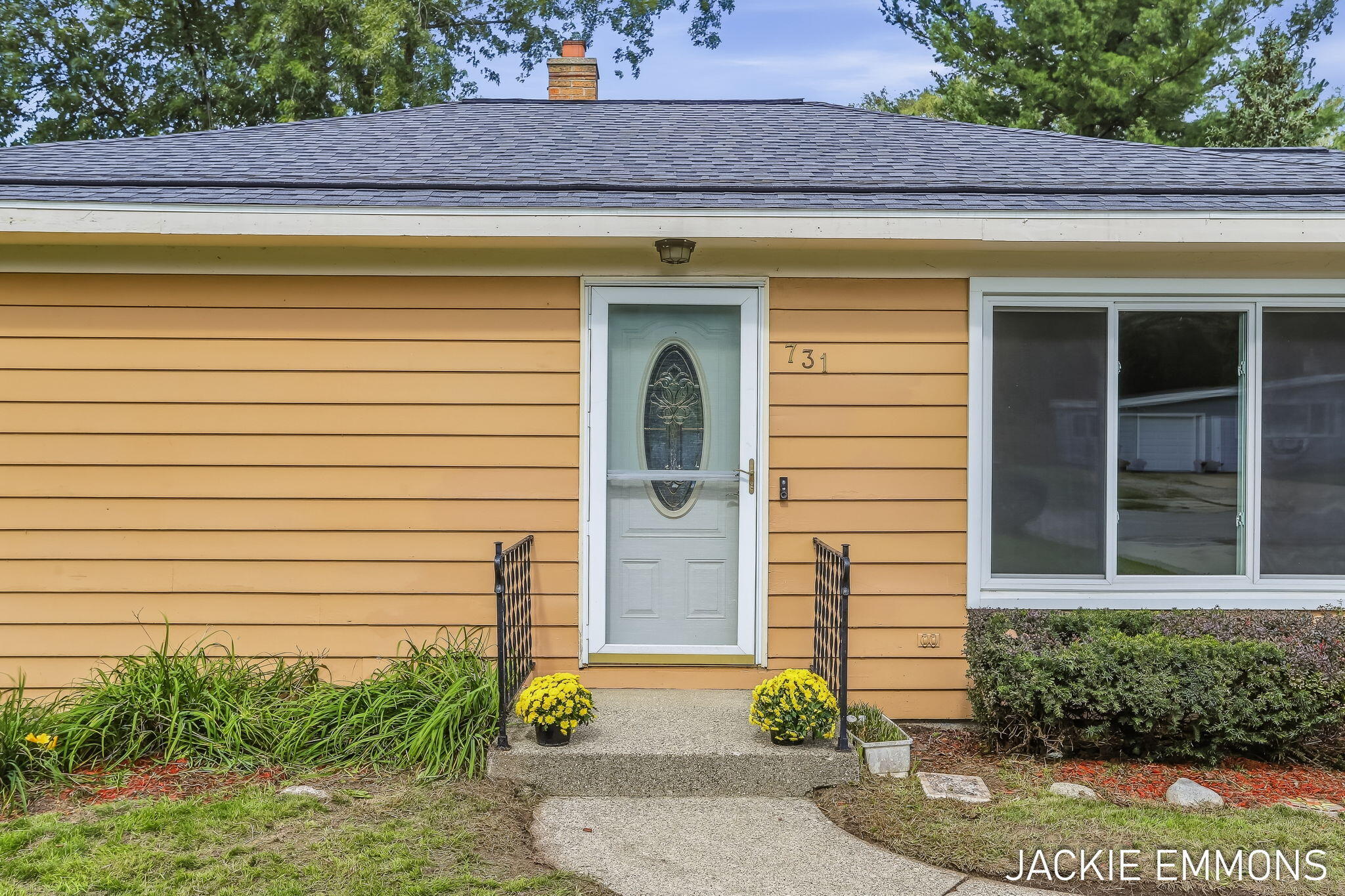 731 66th Street SE Grand Rapids MI 49548