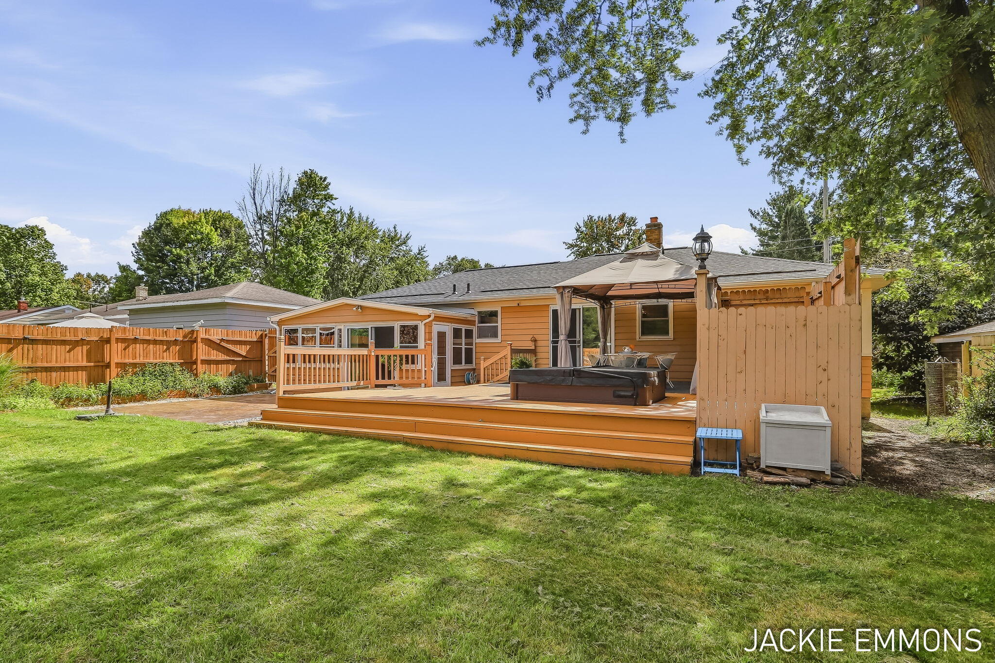 731 66th Street SE Grand Rapids MI 49548