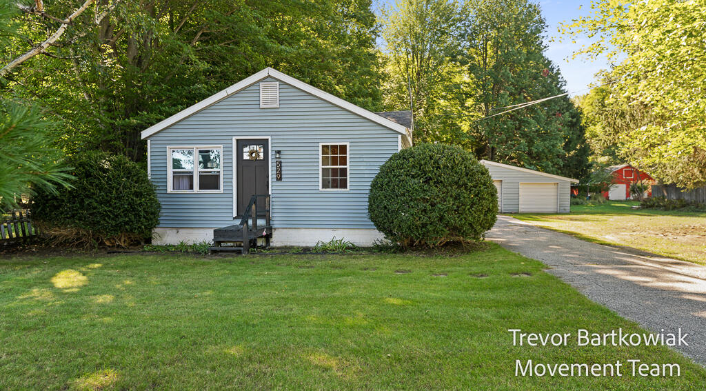 529 Porter Road Norton Shores MI 49441