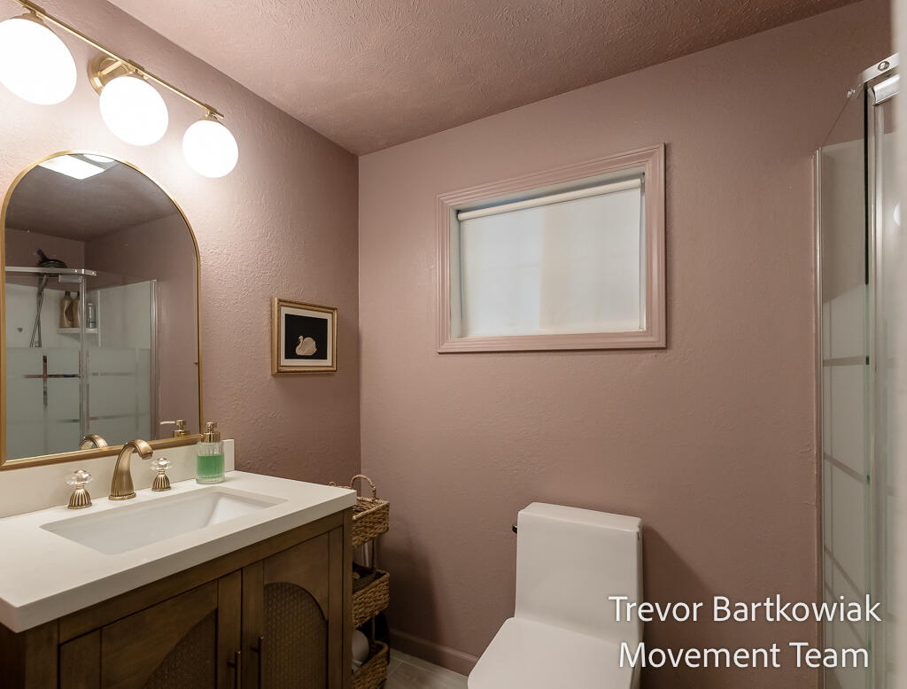 529 Porter Road Norton Shores MI 49441