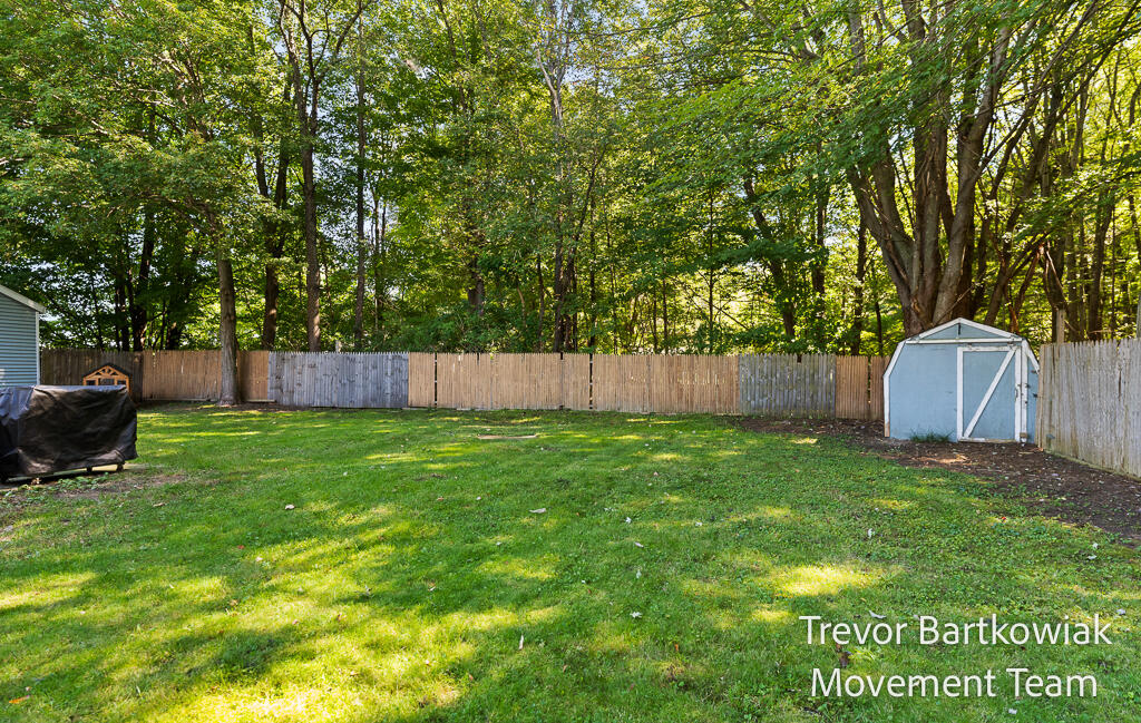 529 Porter Road Norton Shores MI 49441