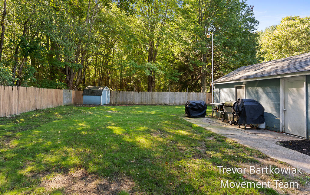 529 Porter Road Norton Shores MI 49441
