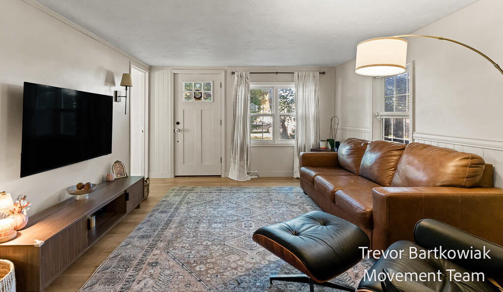 529 Porter Road Norton Shores MI 49441