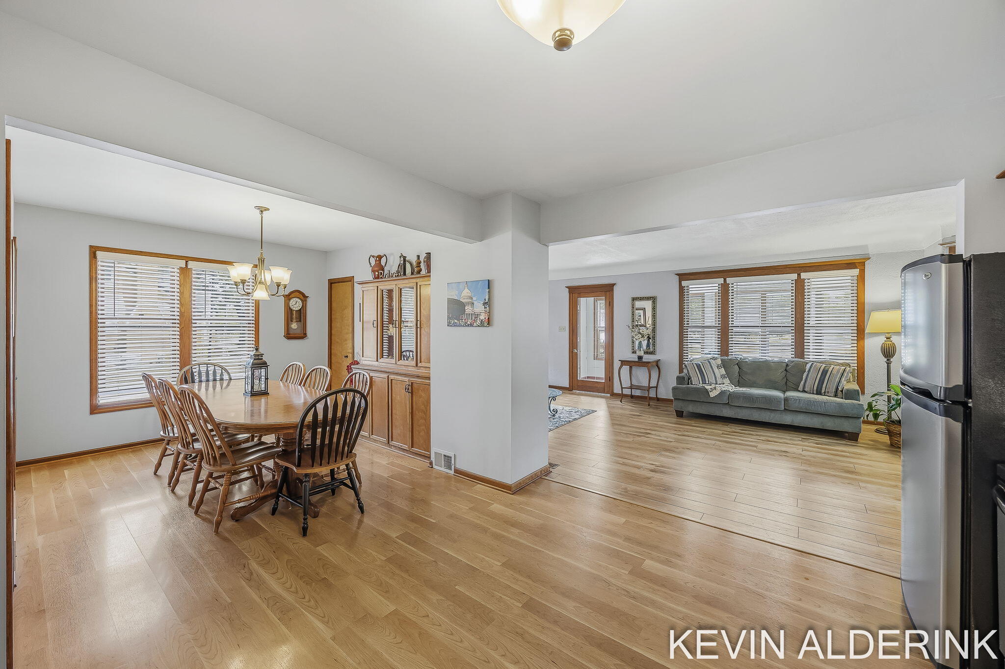 136 S Fairview Road Zeeland MI 49464