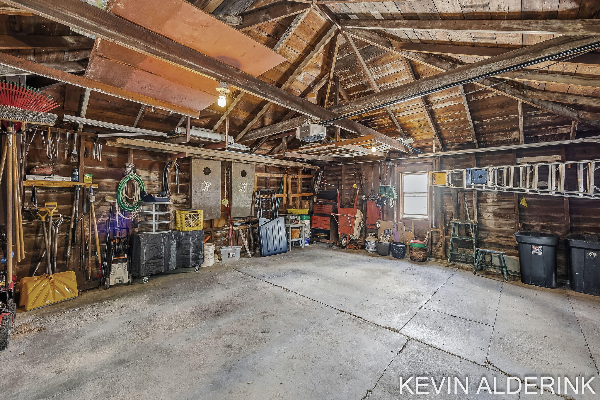 136 S Fairview Road Zeeland MI 49464