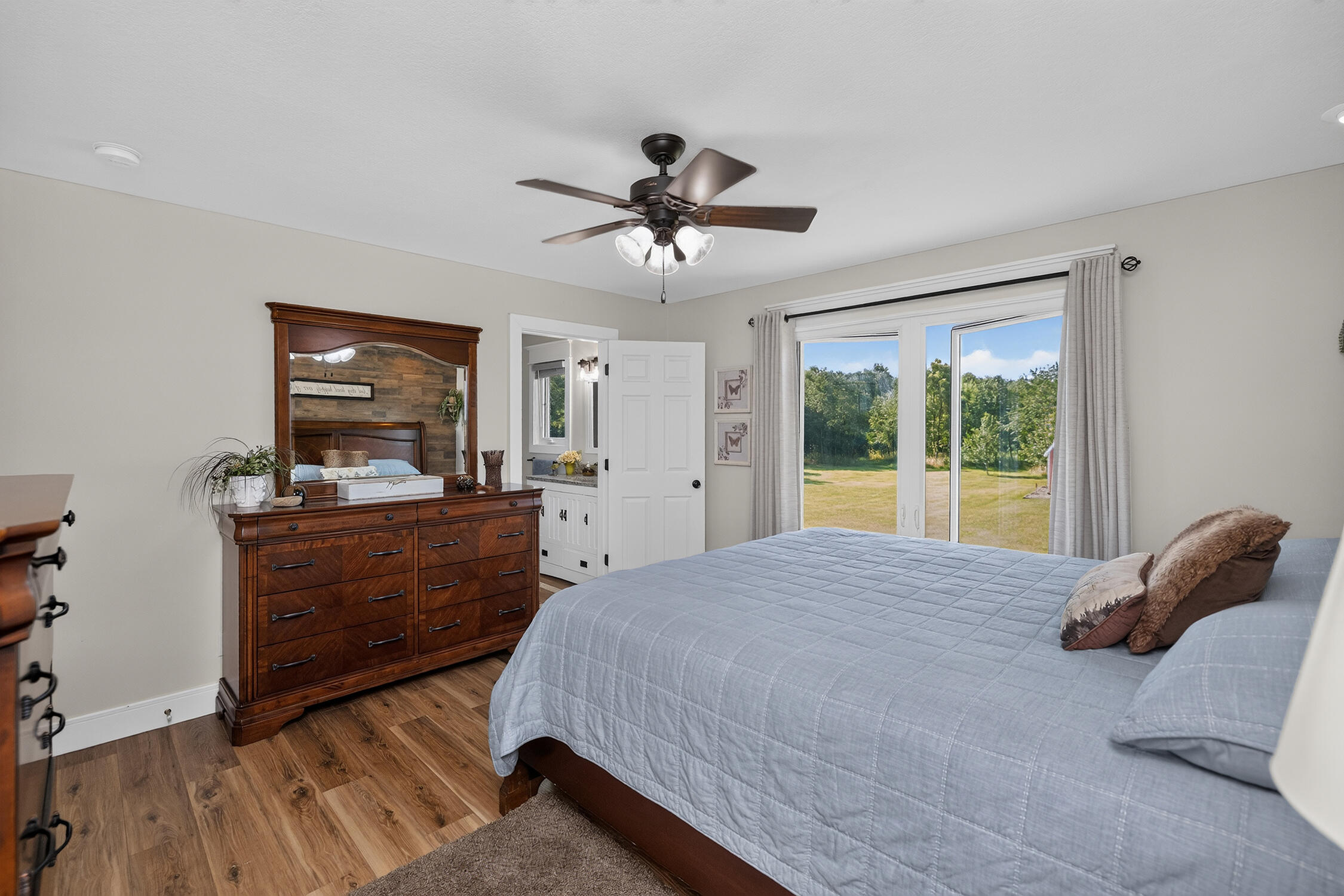 48989 92nd Avenue Decatur MI 49045