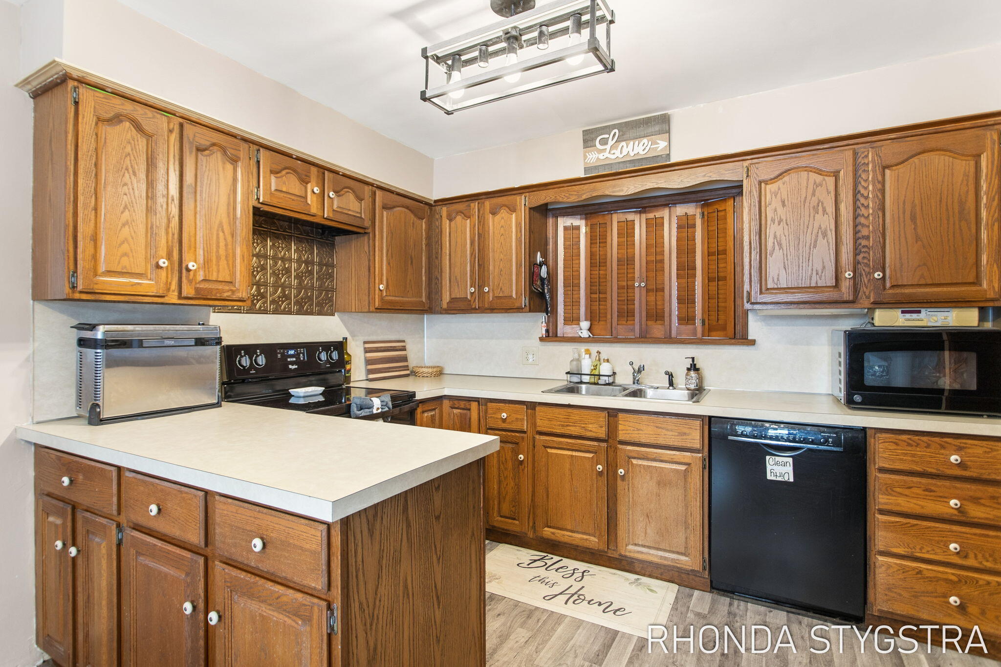 1583 Jerome Street Holland MI 49423