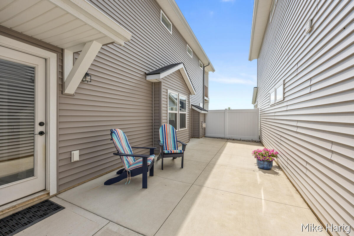 7892 Greendale Drive SE Byron Center MI 49315