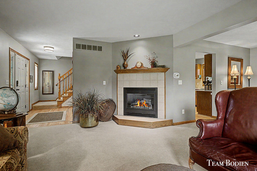 8925 Shaner Avenue NE Rockford MI 49341