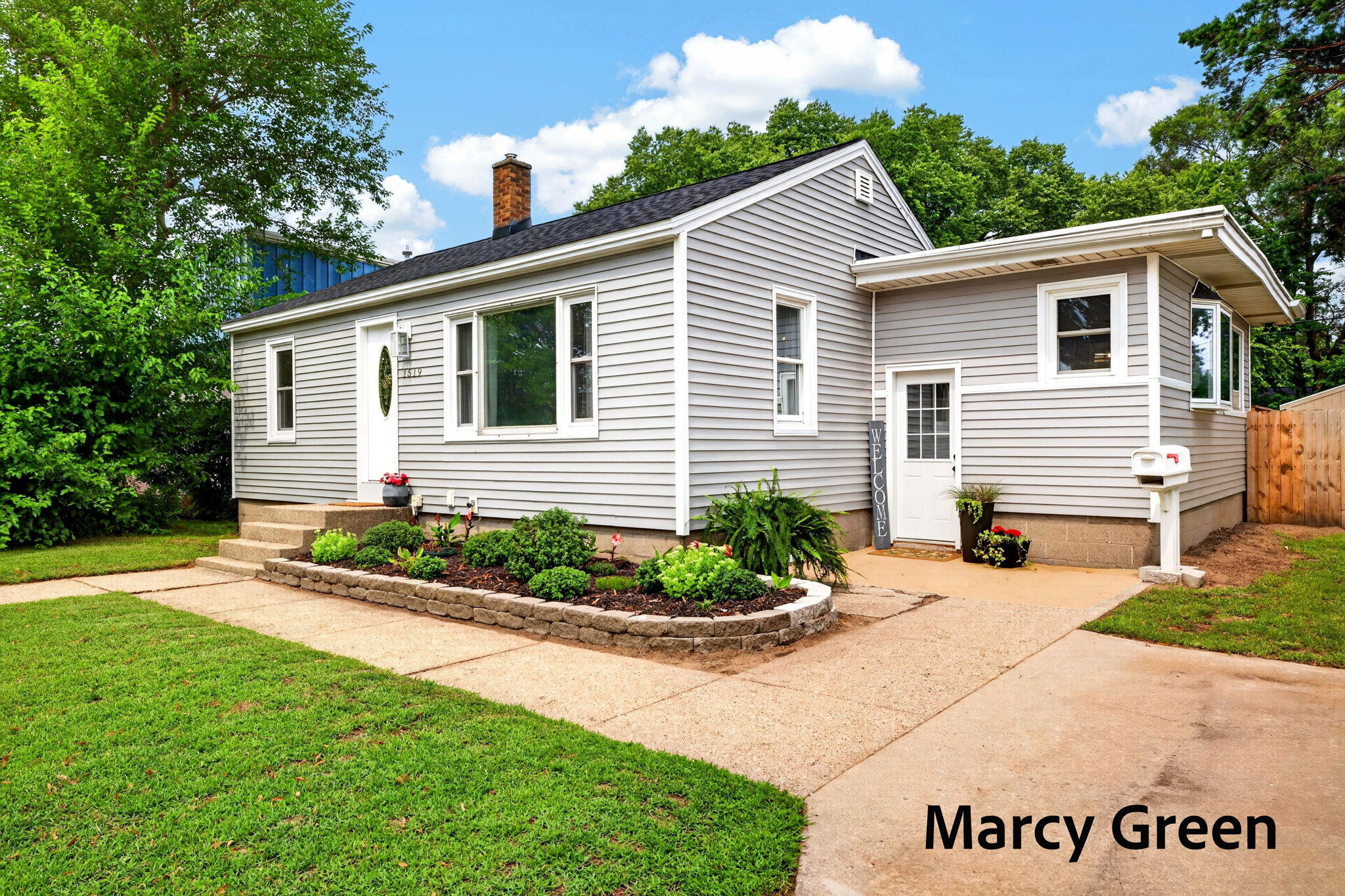 1519 Grant Avenue Grand Haven MI 49417