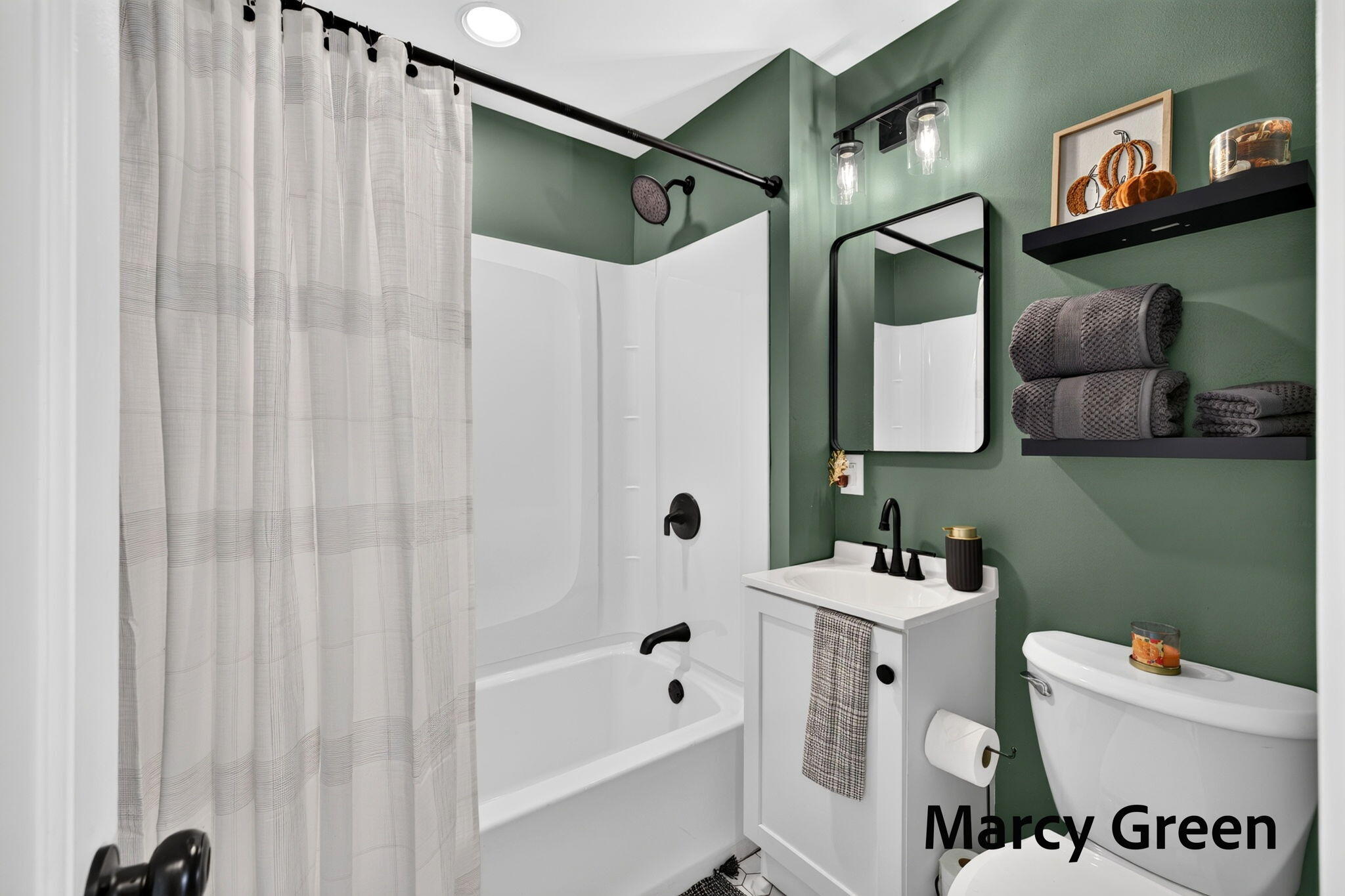 1519 Grant Avenue Grand Haven MI 49417