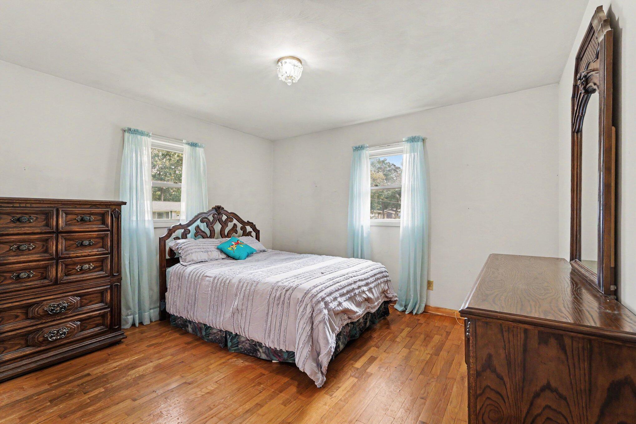 2375 Southwood Avenue Muskegon MI 49441