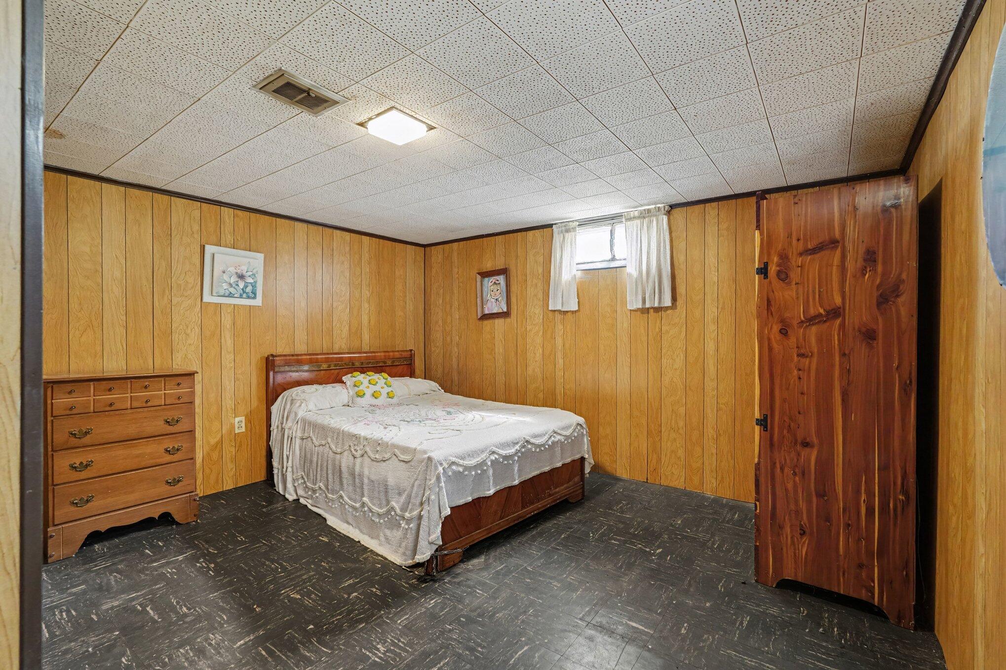 2375 Southwood Avenue Muskegon MI 49441