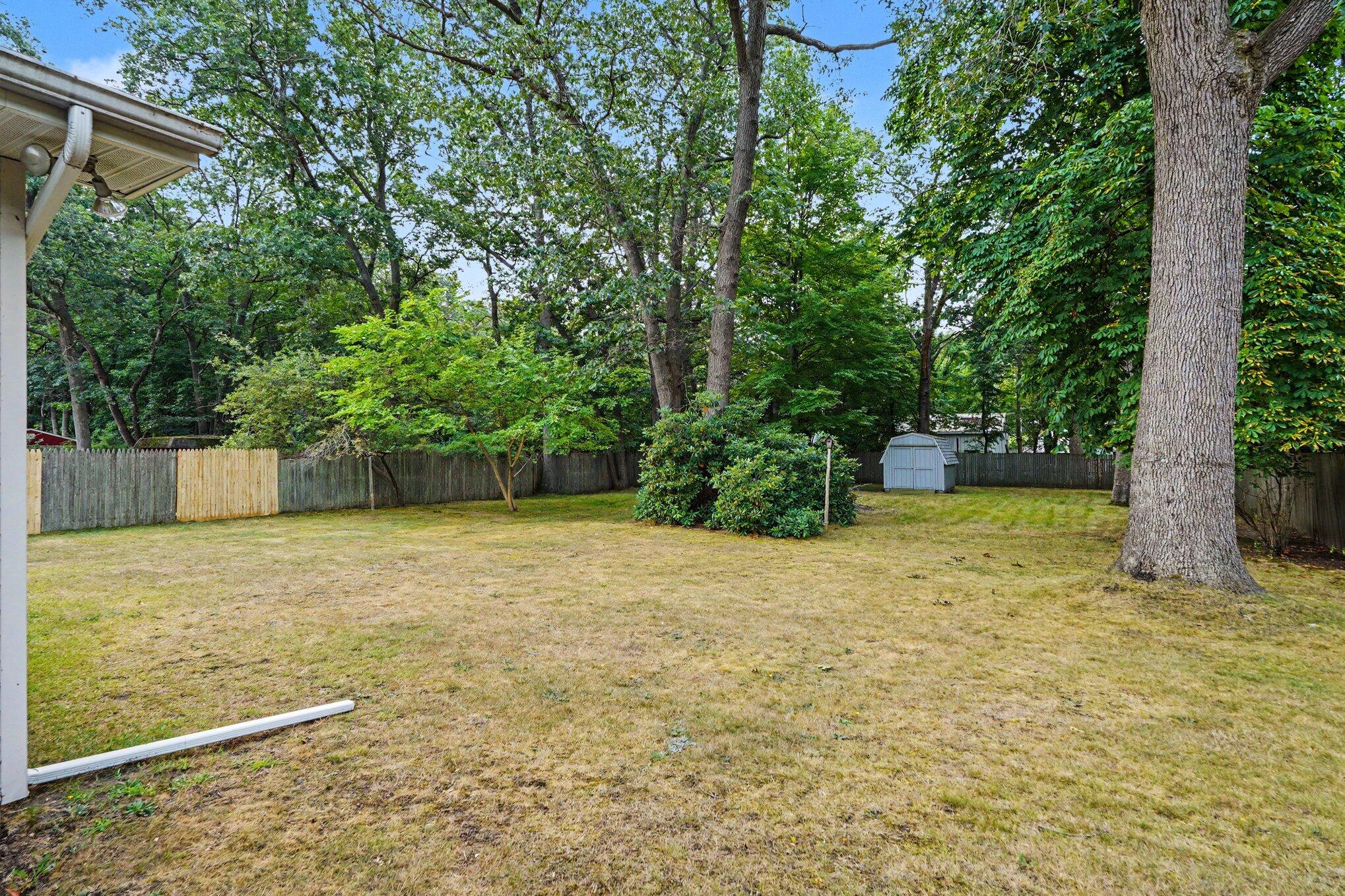 2375 Southwood Avenue Muskegon MI 49441