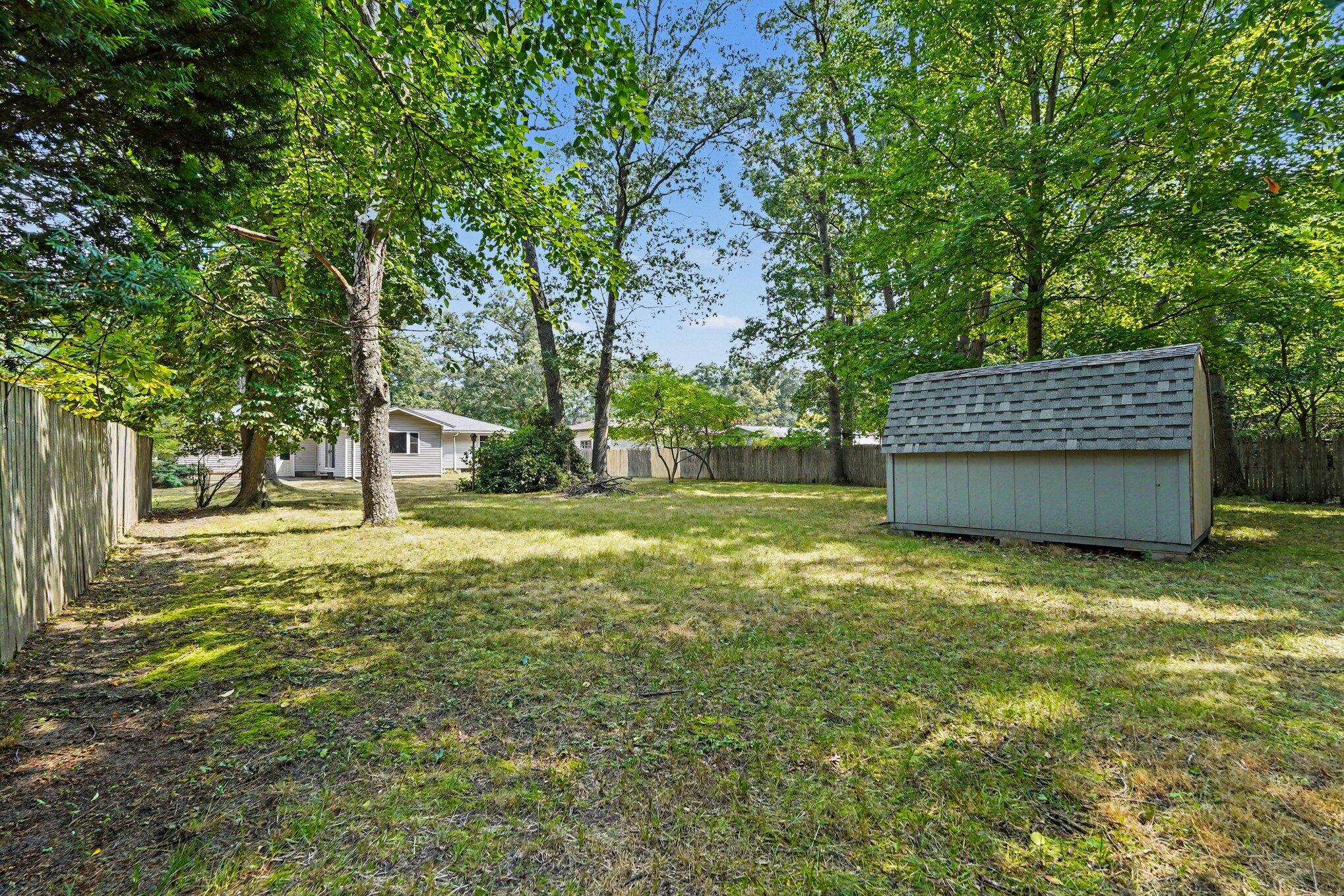 2375 Southwood Avenue Muskegon MI 49441
