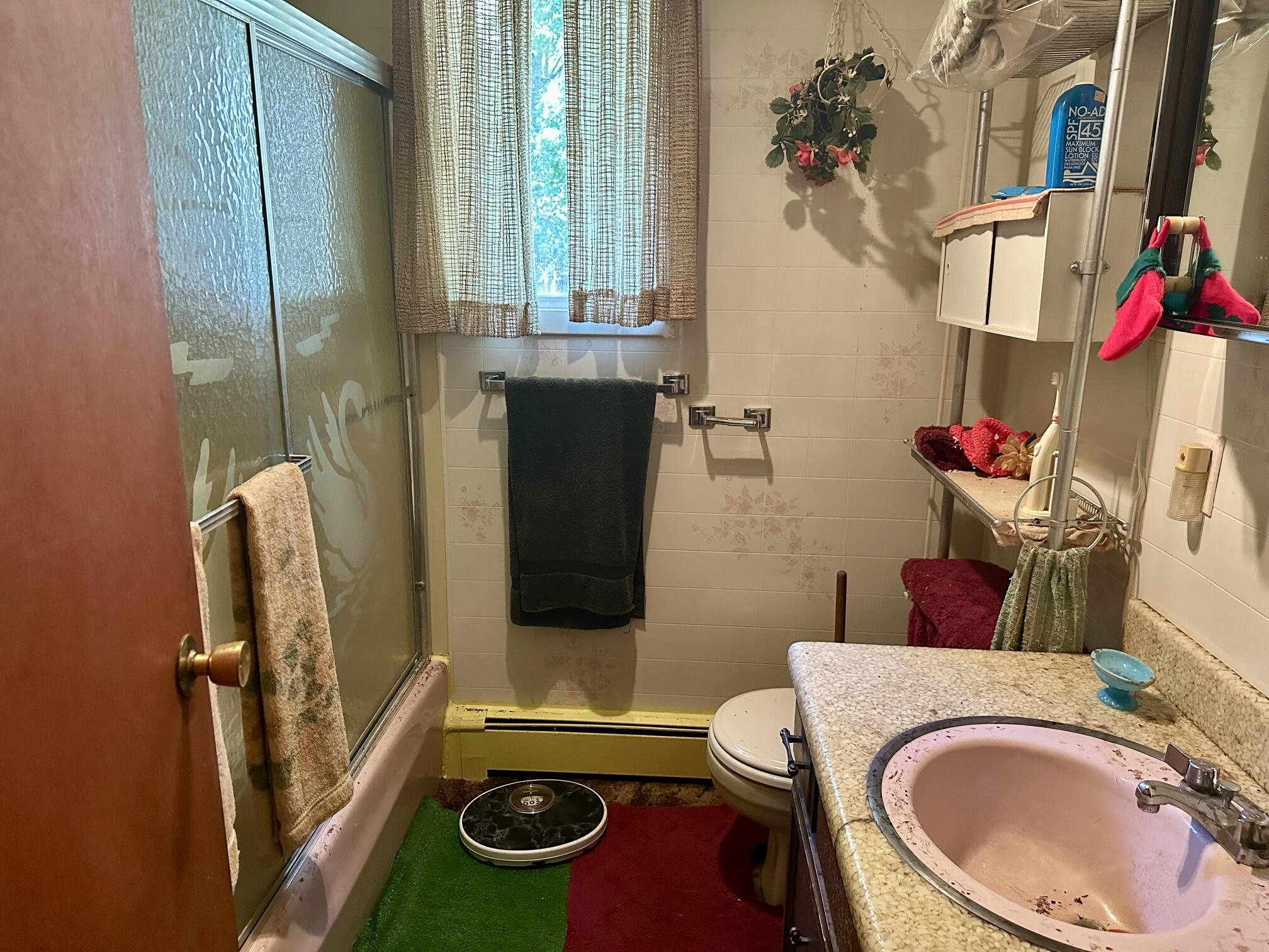 2439 N Lakeshore Drive Ludington MI 49431