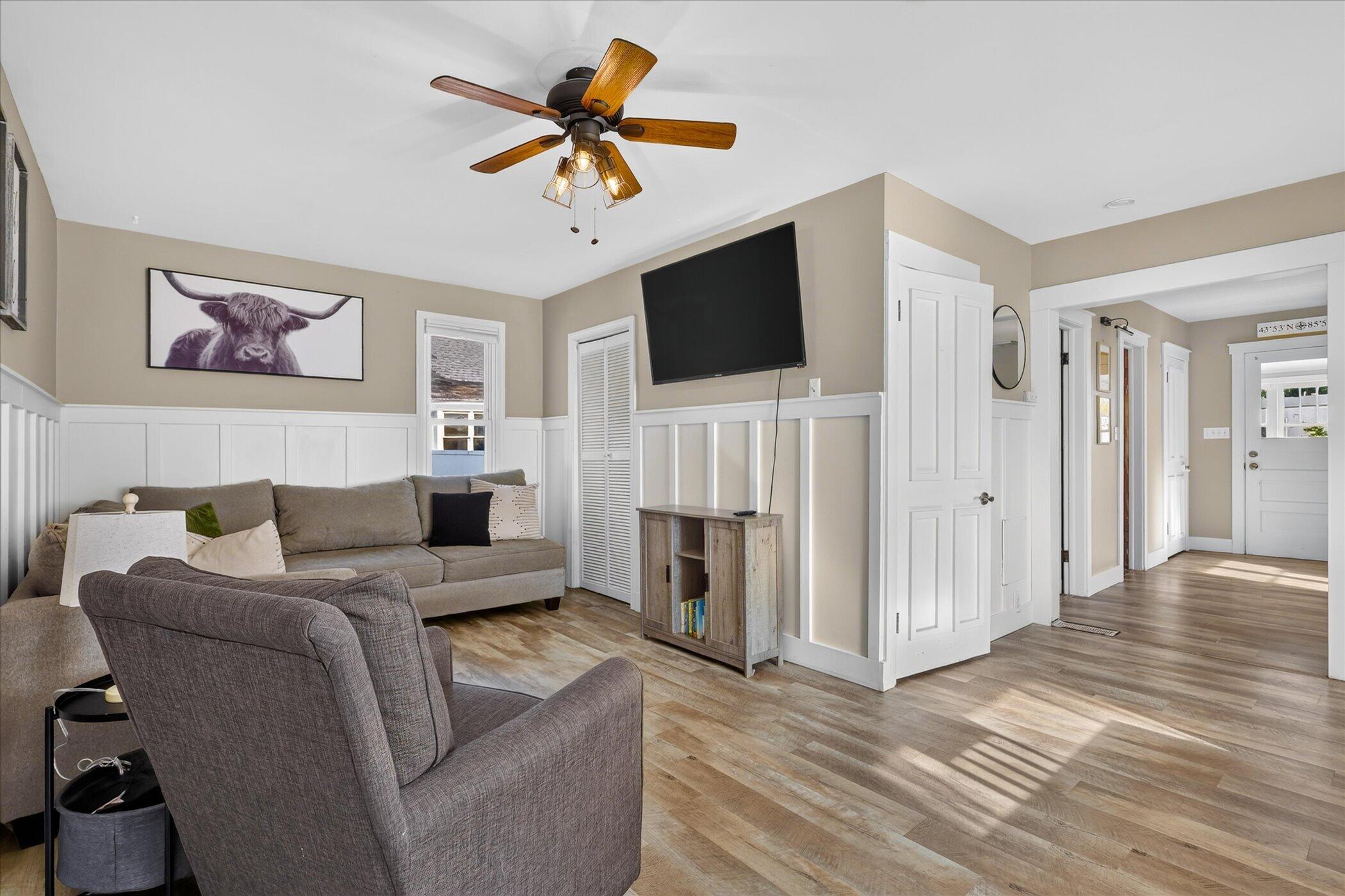 307 W Washington Avenue Zeeland MI 49464