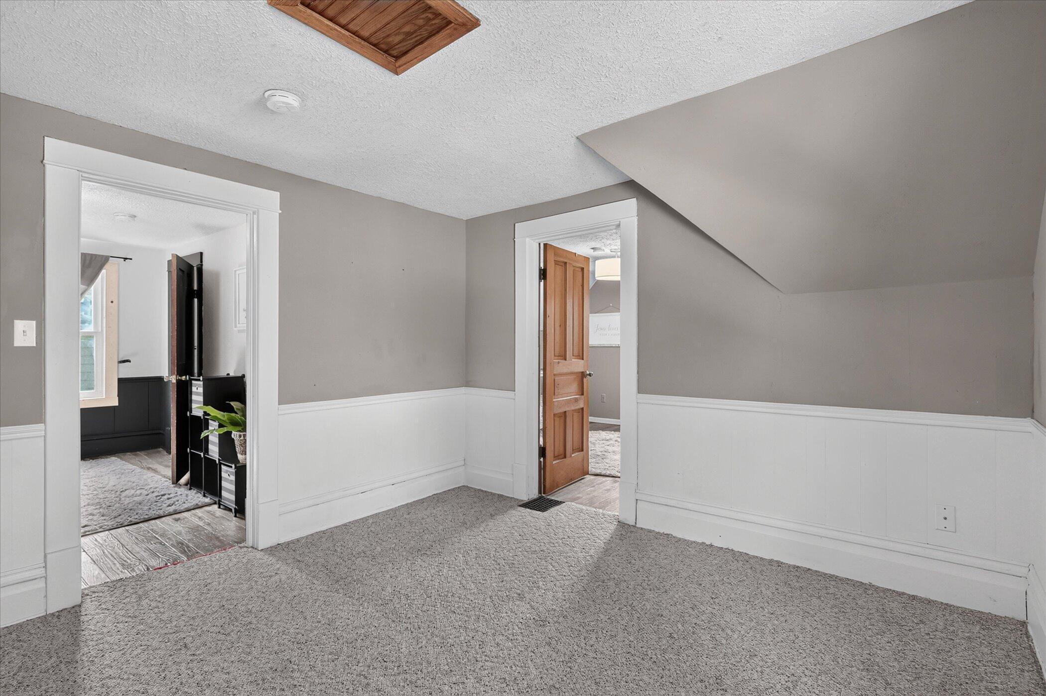 307 W Washington Avenue Zeeland MI 49464