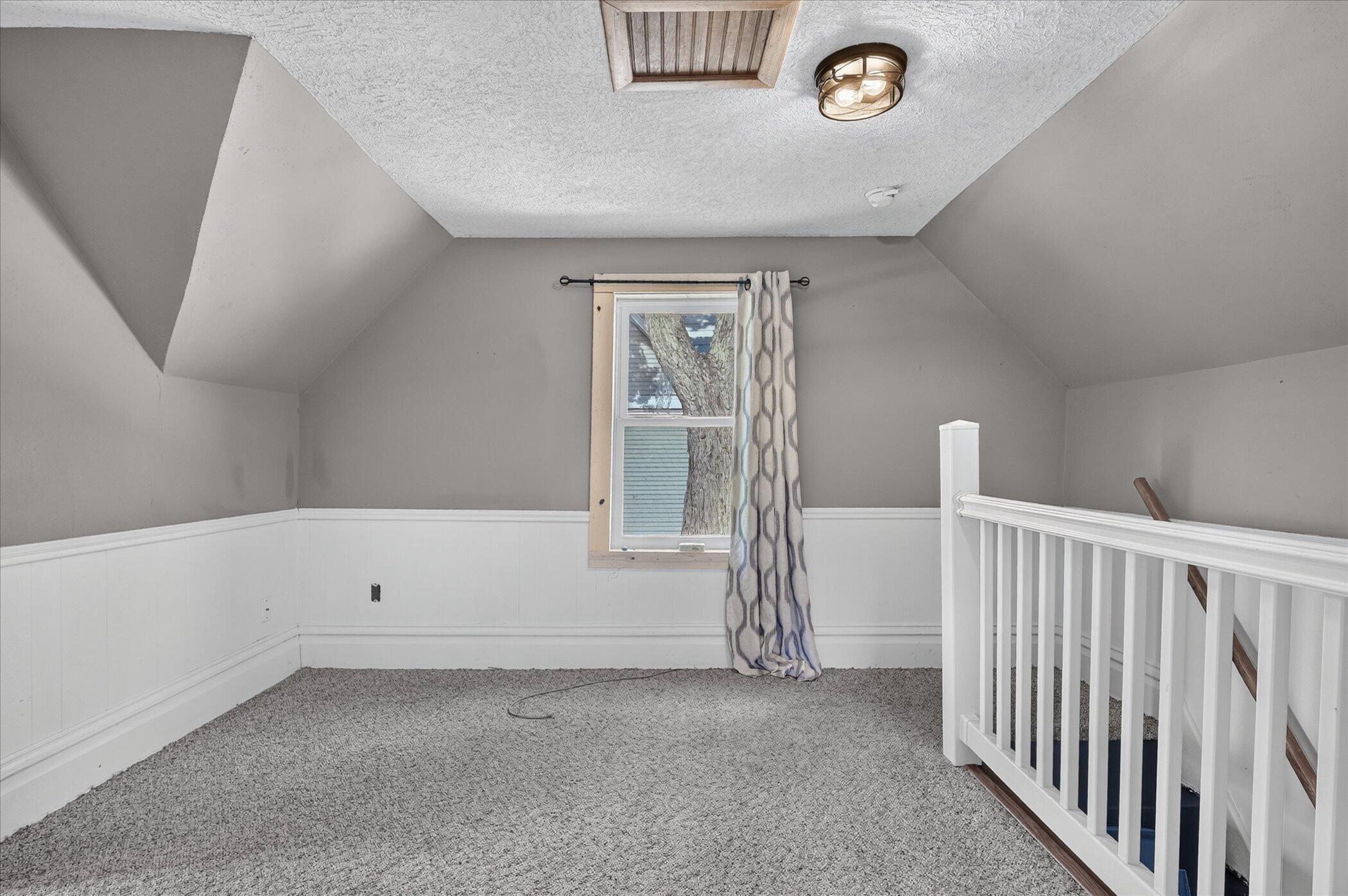 307 W Washington Avenue Zeeland MI 49464