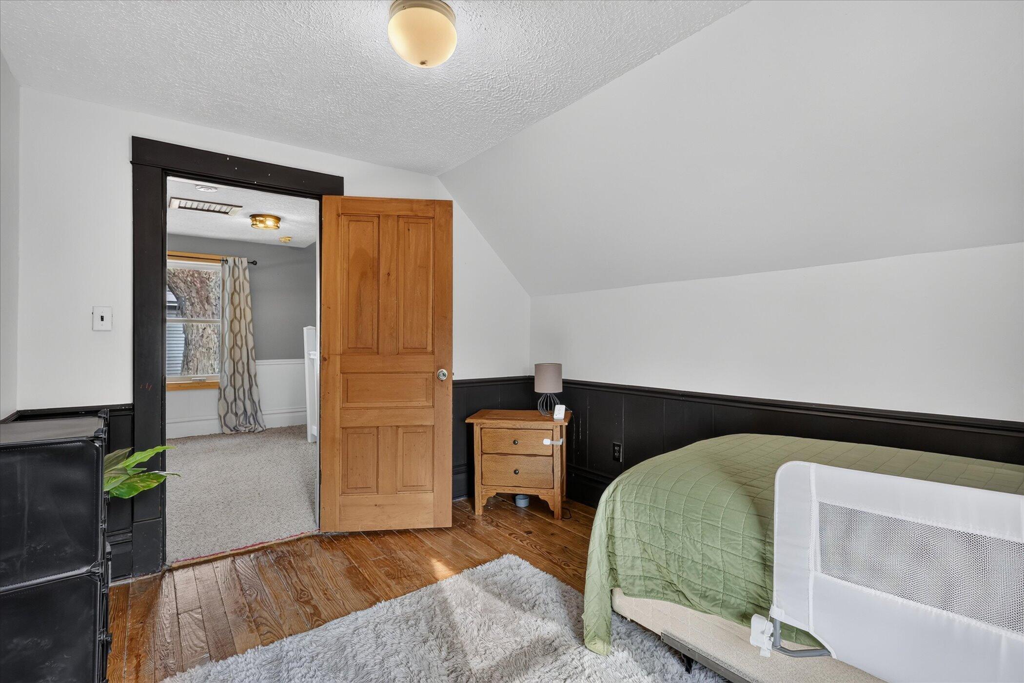 307 W Washington Avenue Zeeland MI 49464
