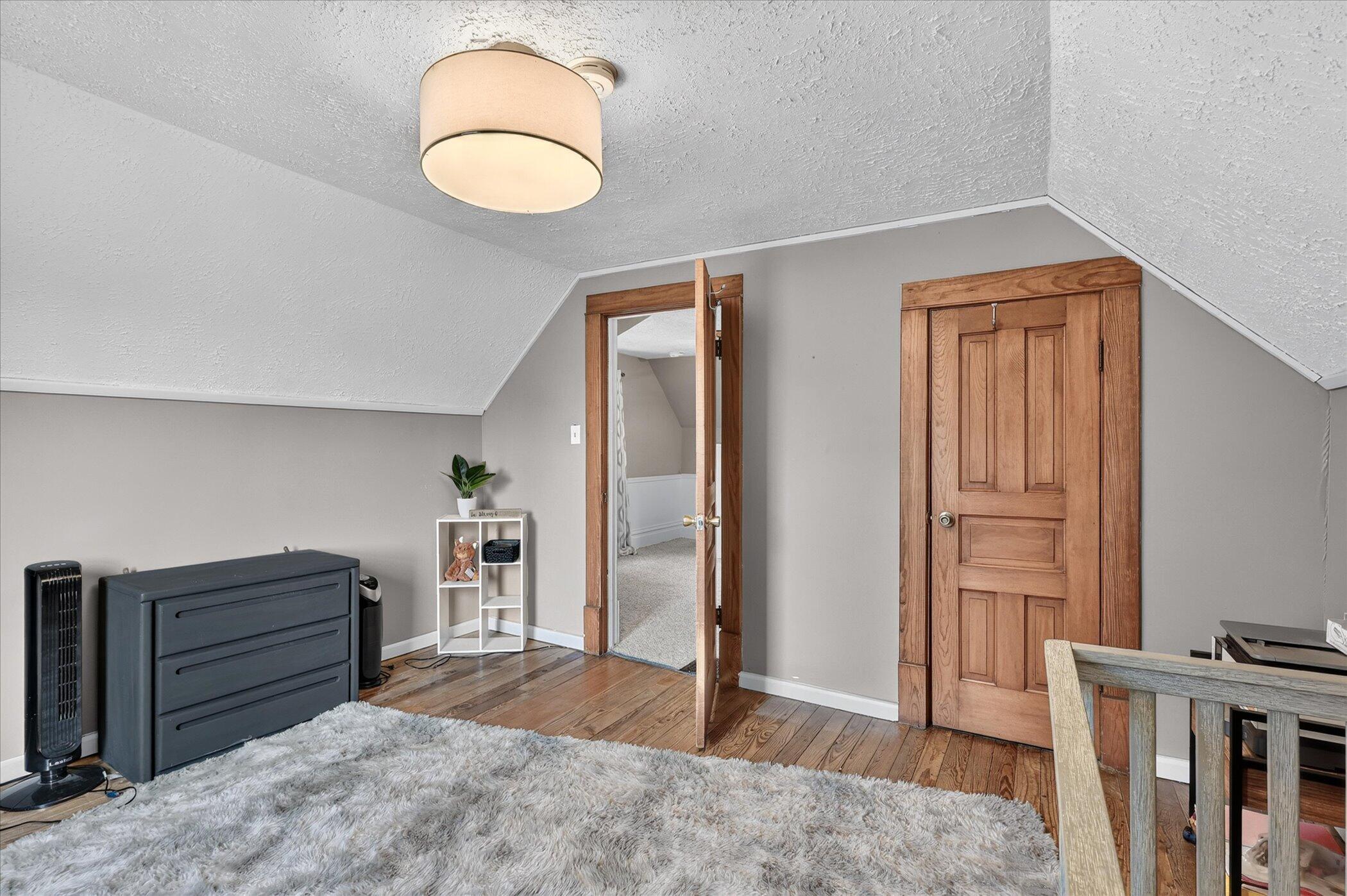 307 W Washington Avenue Zeeland MI 49464
