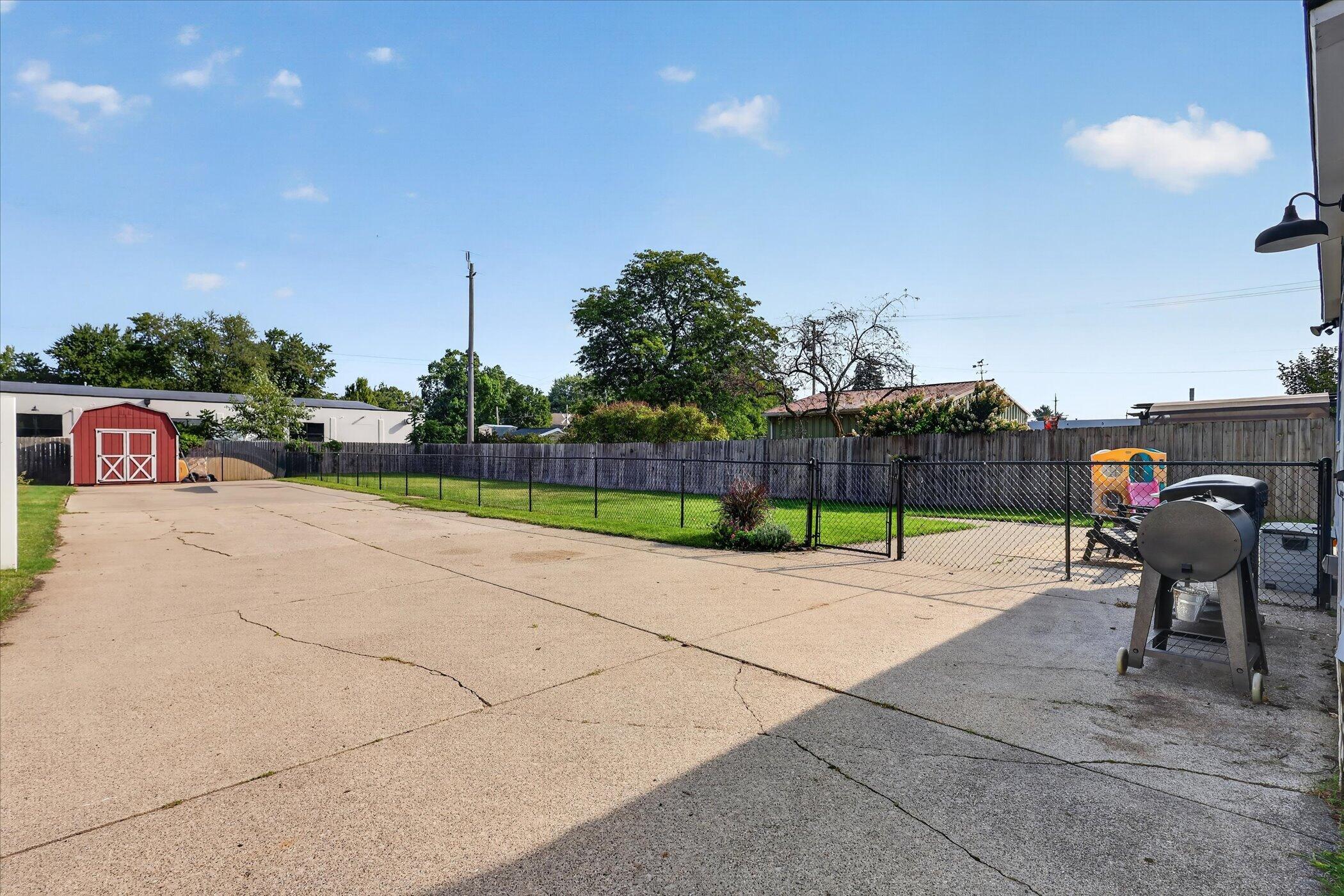 307 W Washington Avenue Zeeland MI 49464