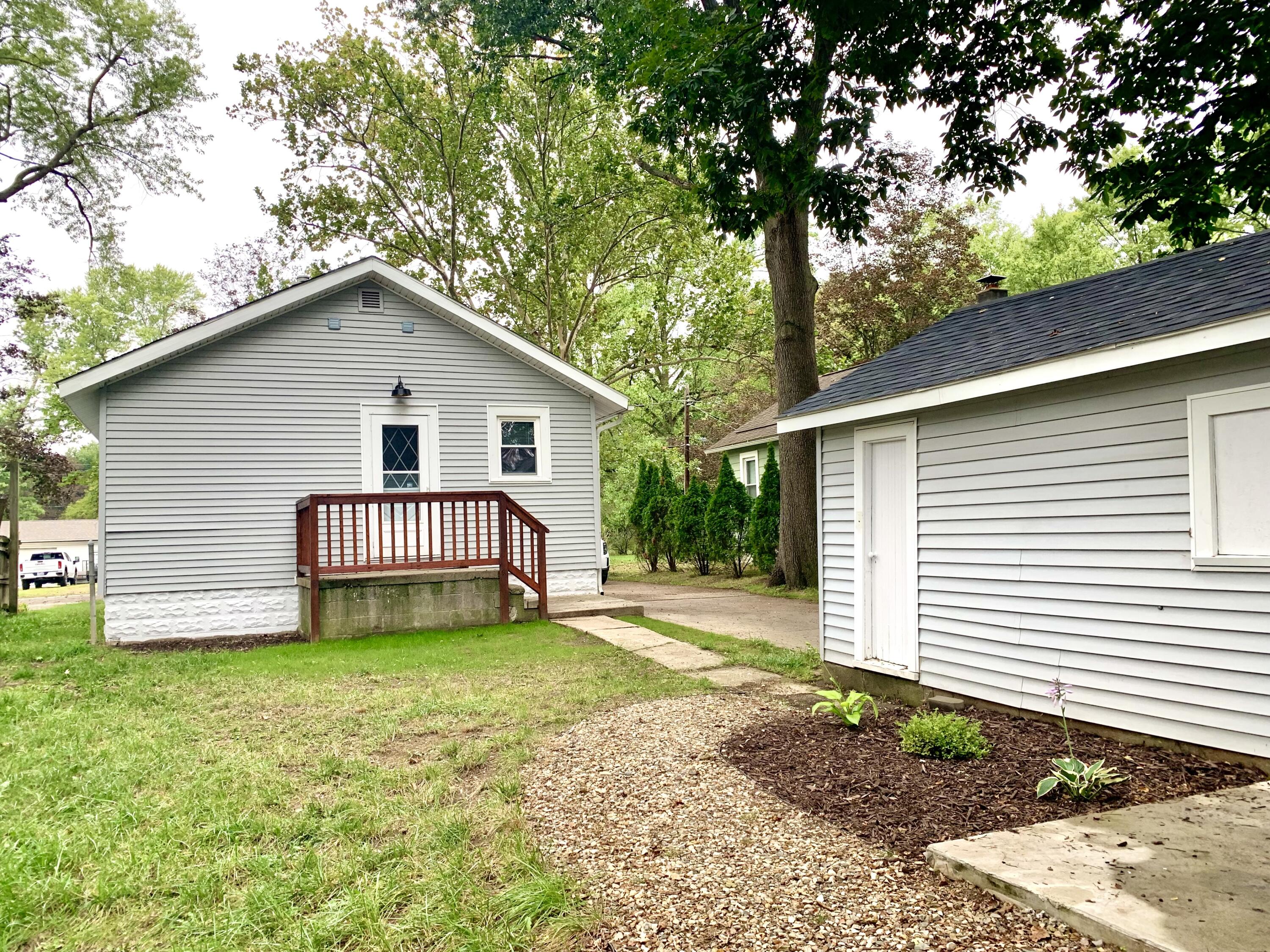 3621 Adams Street Kalamazoo MI 49008