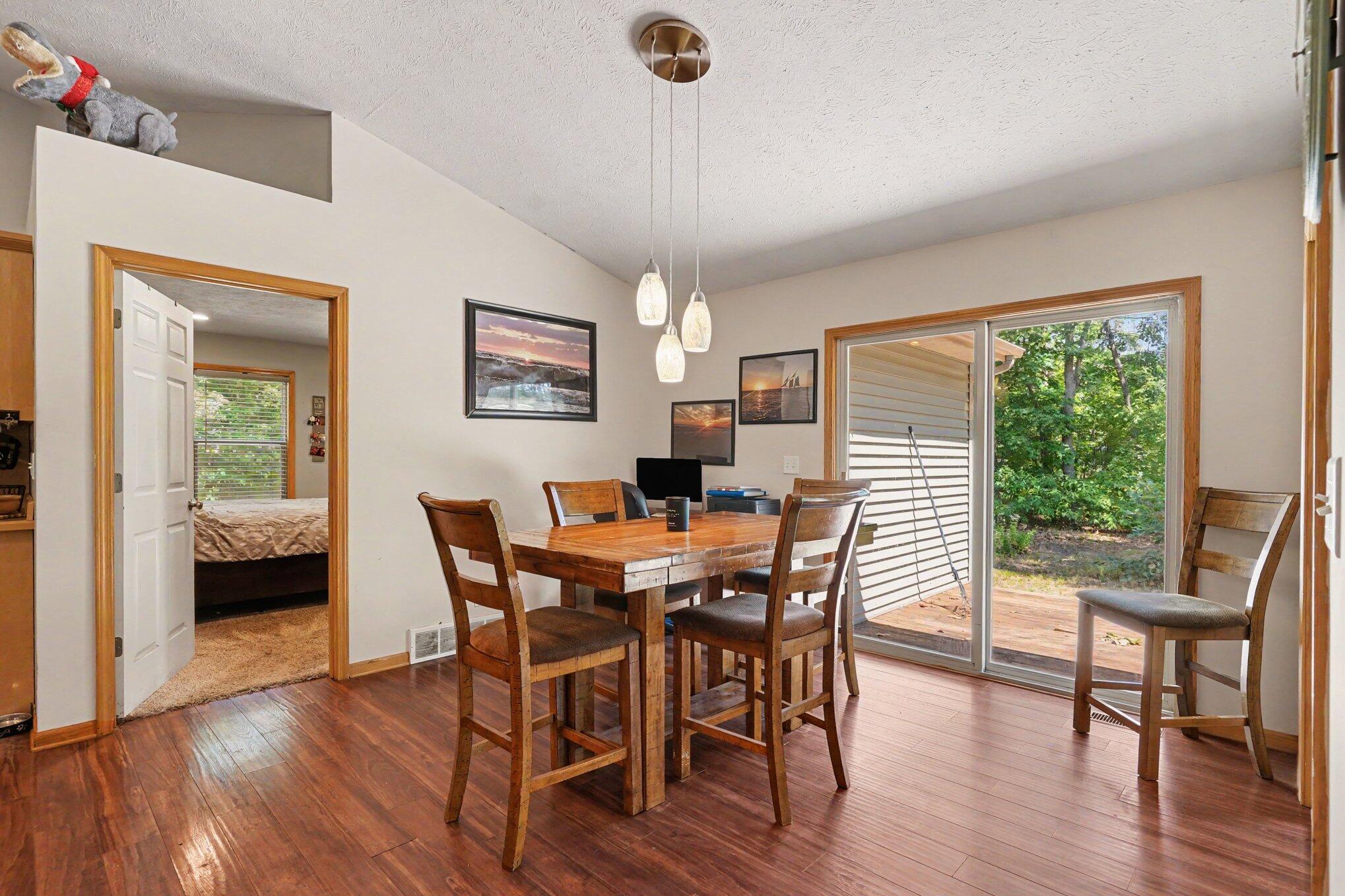 416 E River Road Muskegon MI 49445