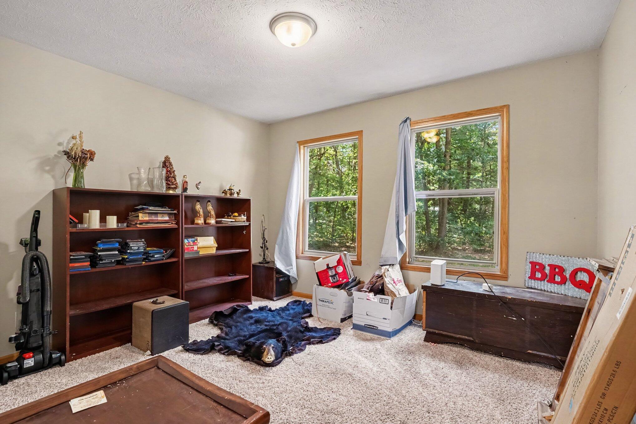 416 E River Road Muskegon MI 49445