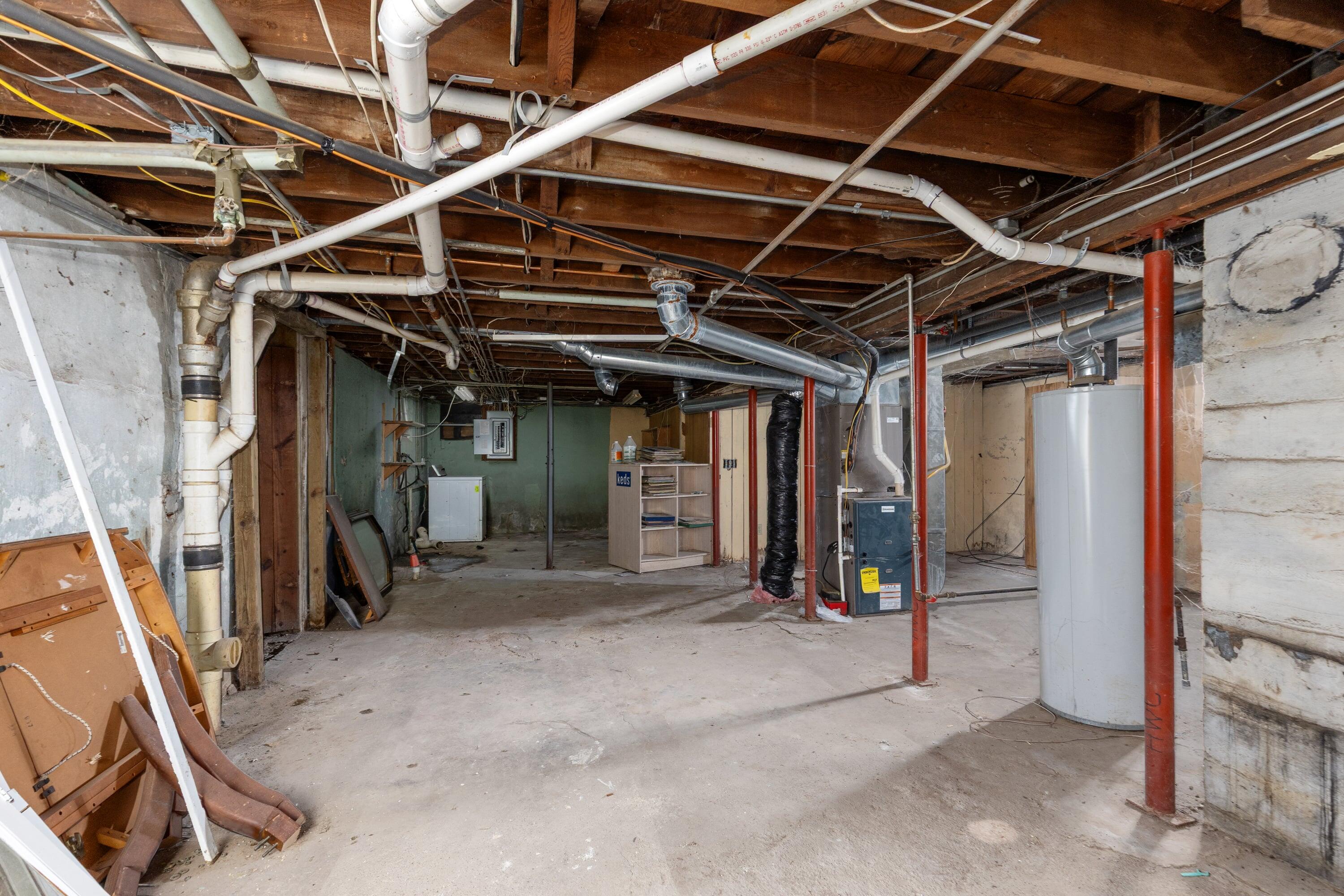 4032 Richmond Street NW Grand Rapids MI 49534