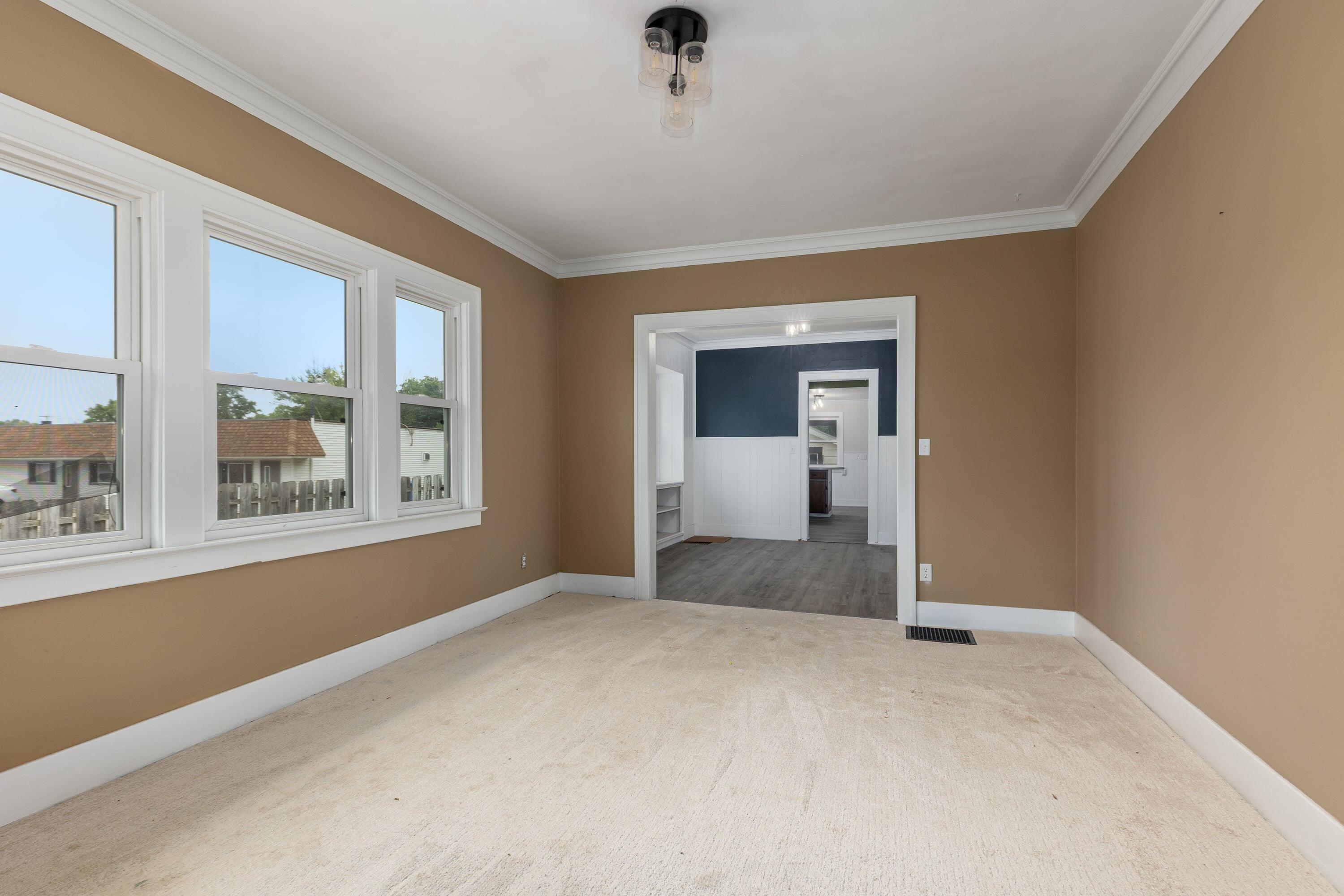 4032 Richmond Street NW Grand Rapids MI 49534