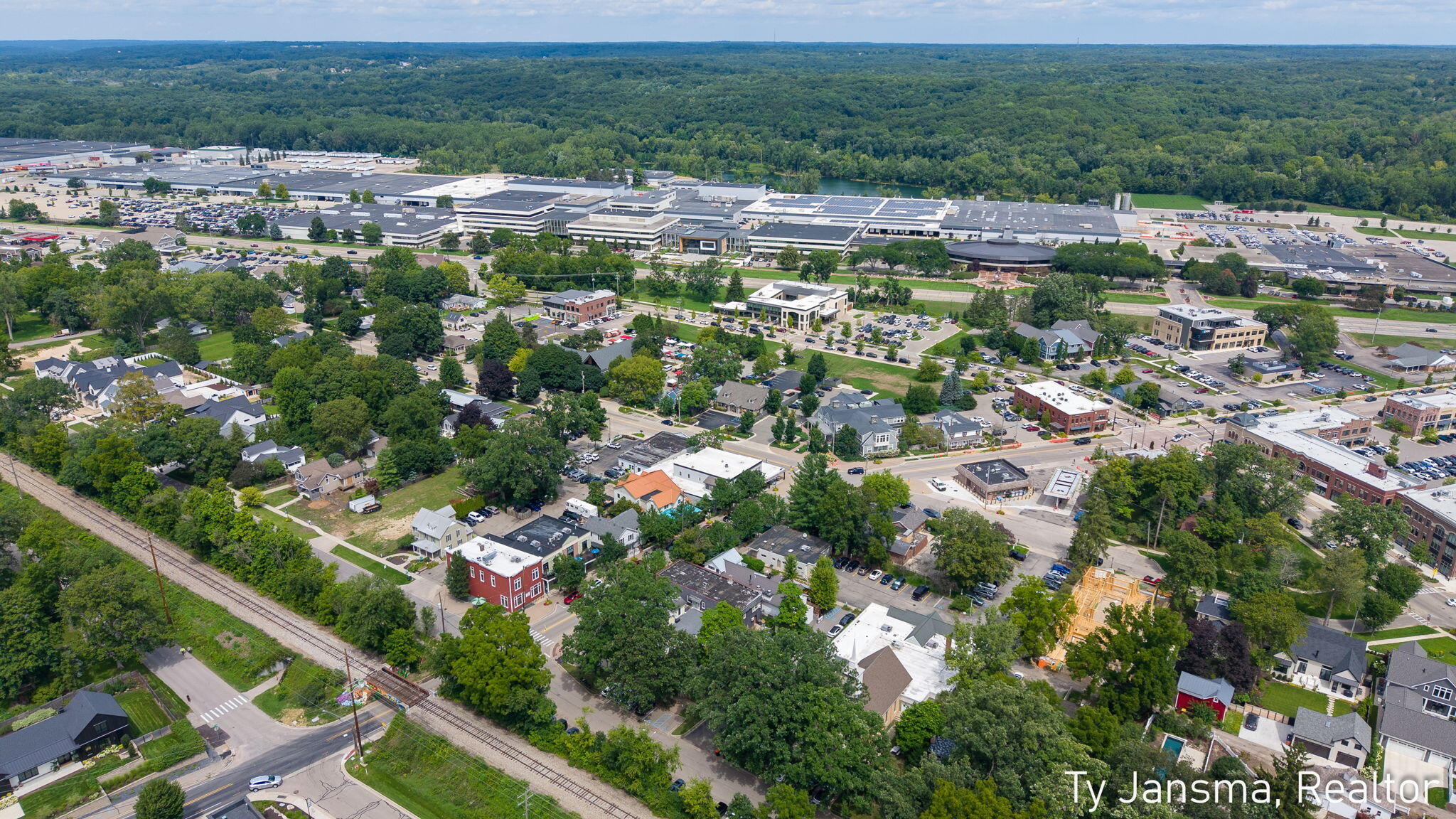 7253 Bradfield Street SE Ada MI 49301