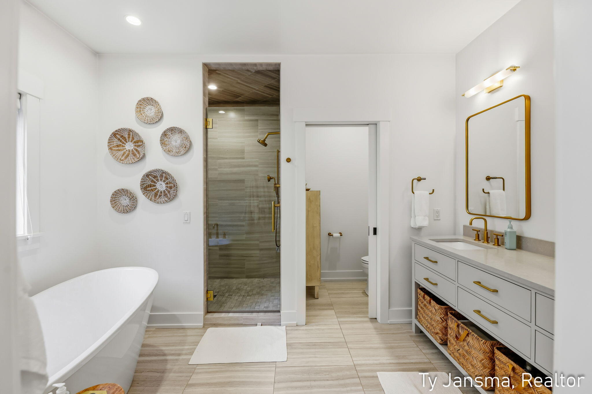 7253 Bradfield Street SE Ada MI 49301